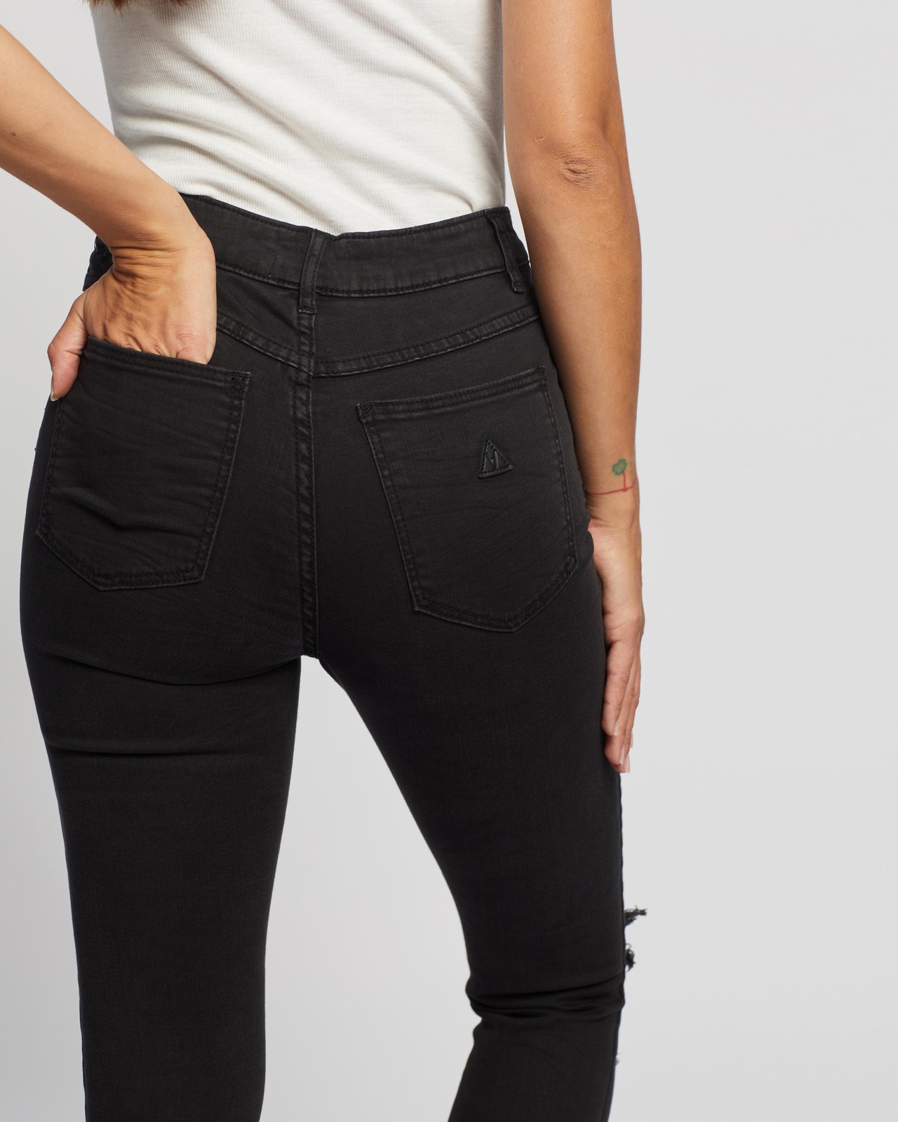 A High Skinny Ankle Basher Jeans