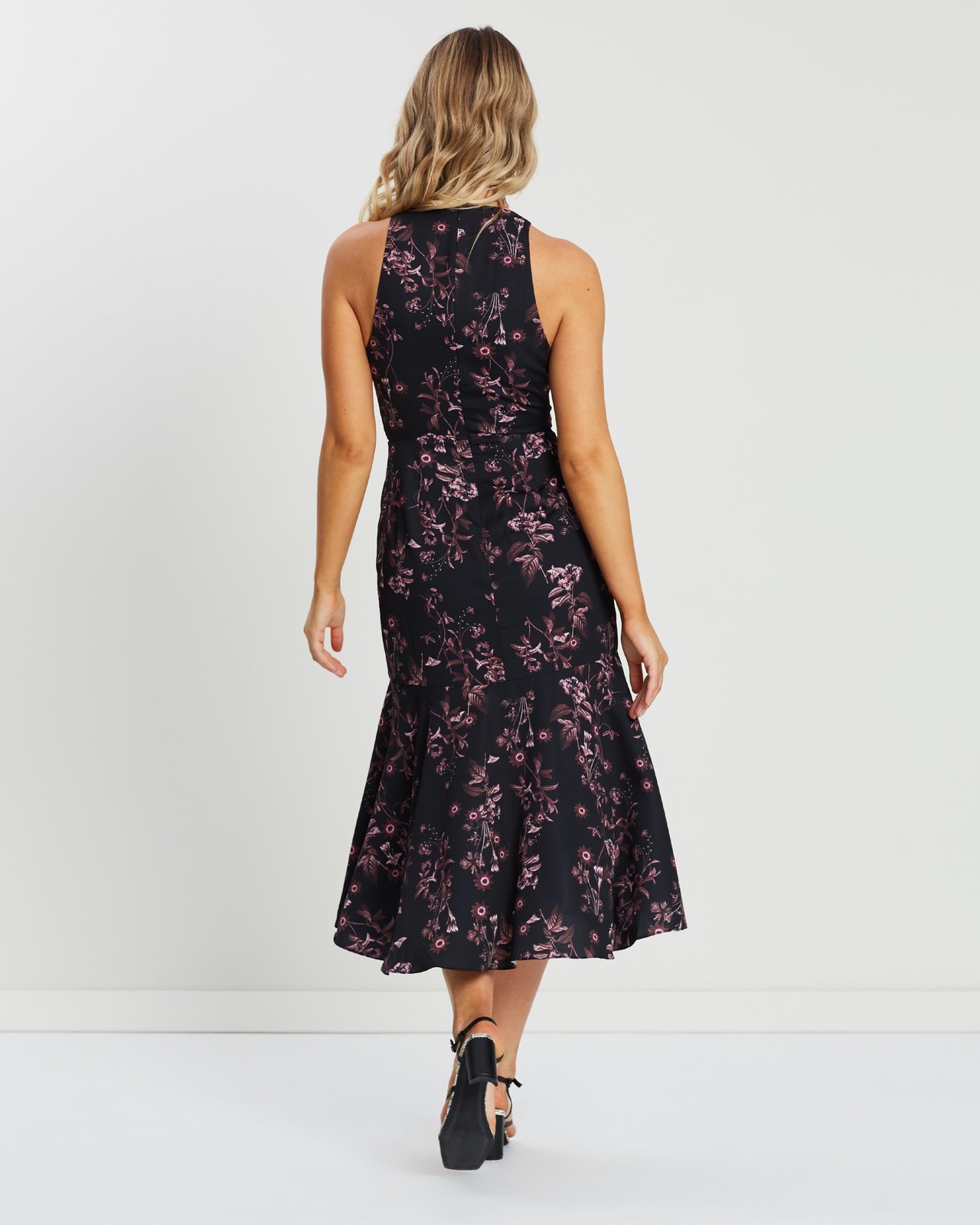 Isla V-Neck Maxi Dress