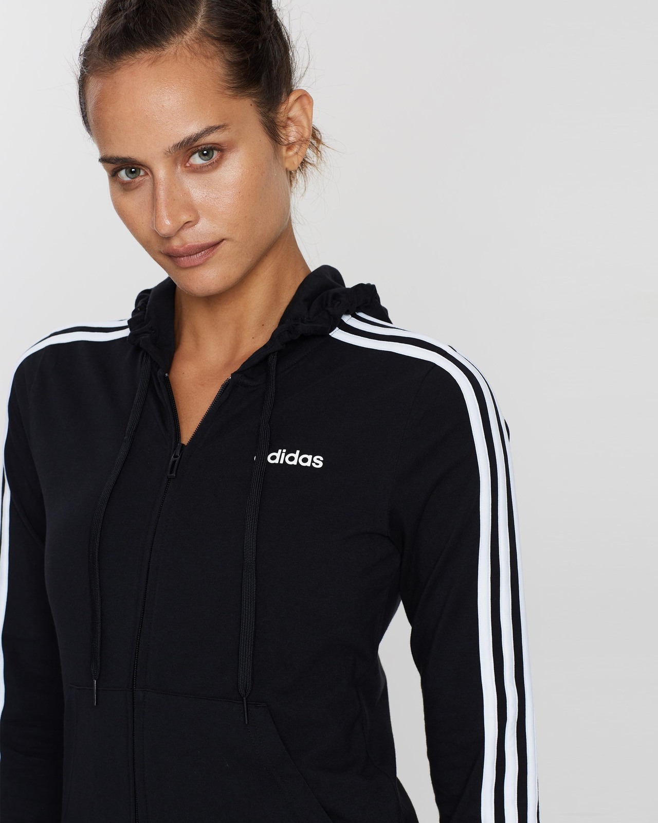 Essential 3-Stripes Full-Zip Hoodie