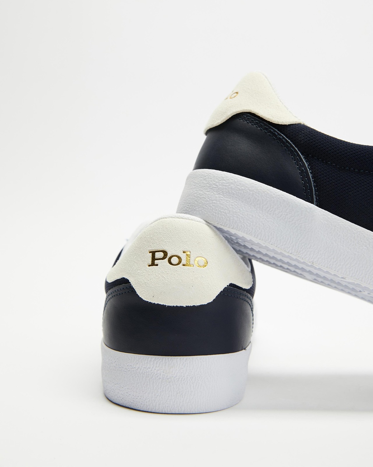 Court Vulcanised Low Top Sneakers - Men's