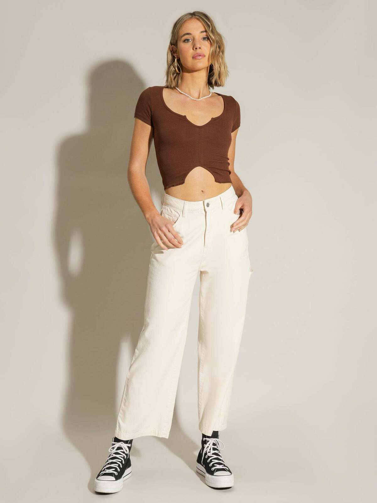 Danica Double Notch T-Shirt in Chocolate
