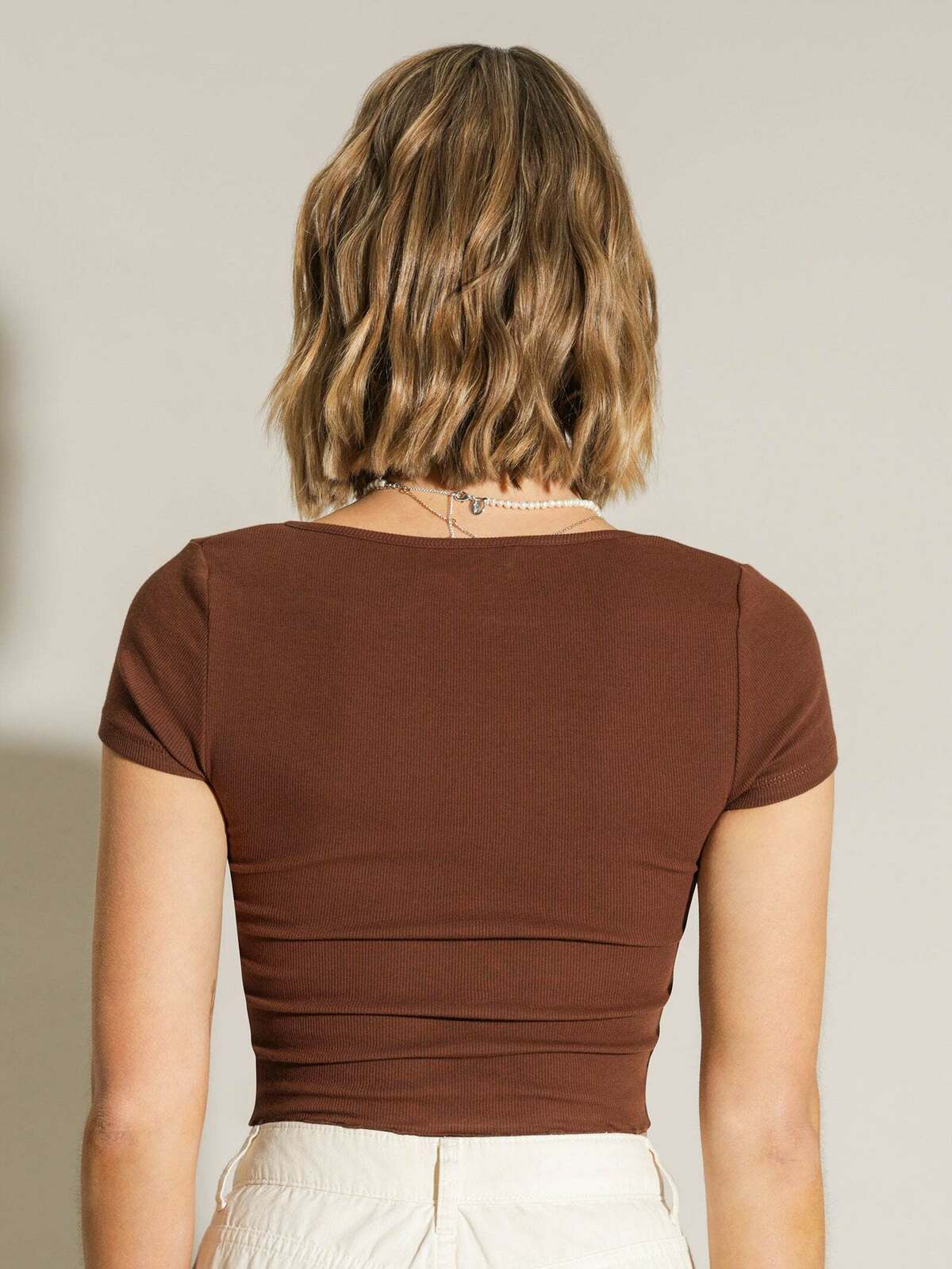 Danica Double Notch T-Shirt in Chocolate