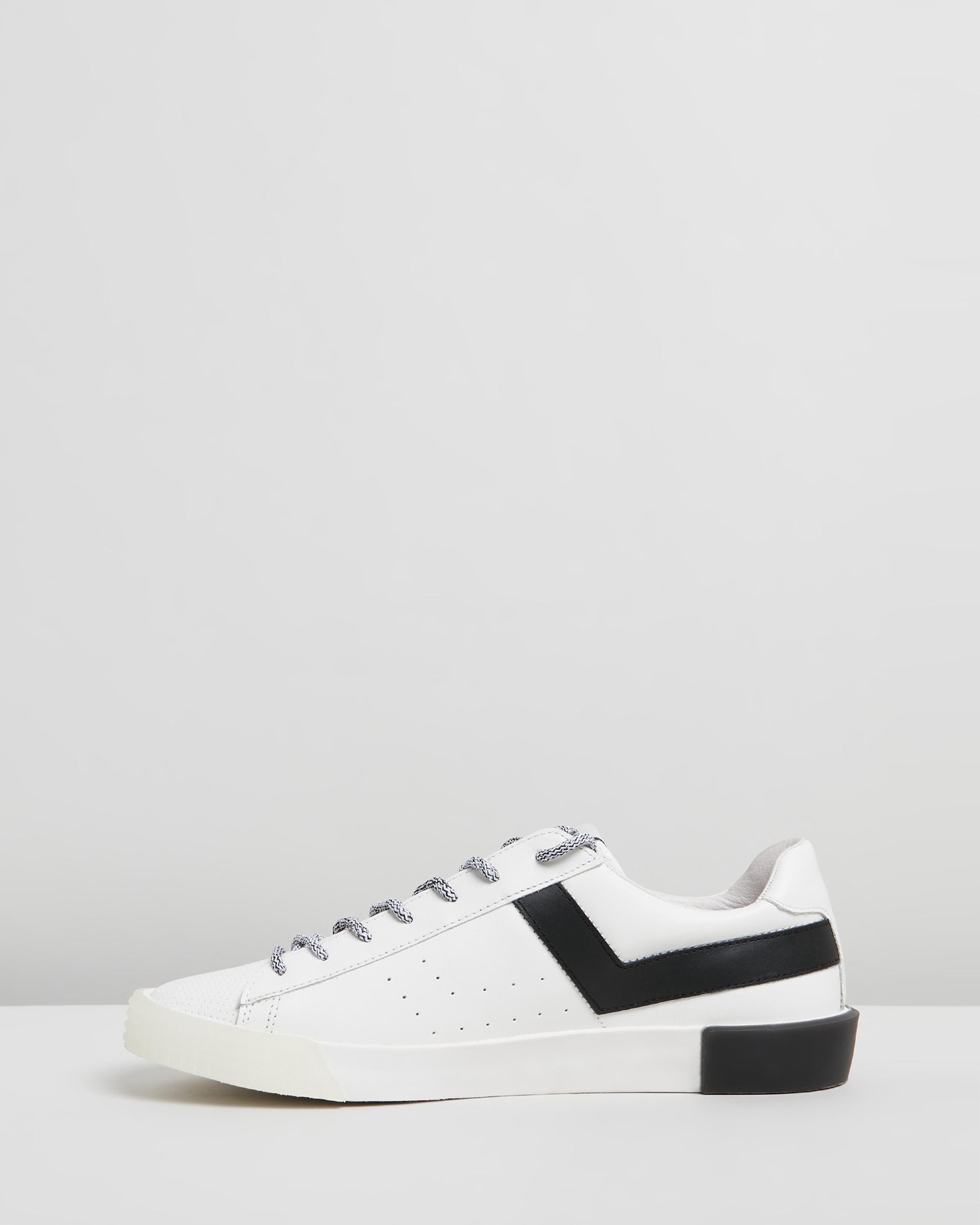 Pro Corpo Sneakers