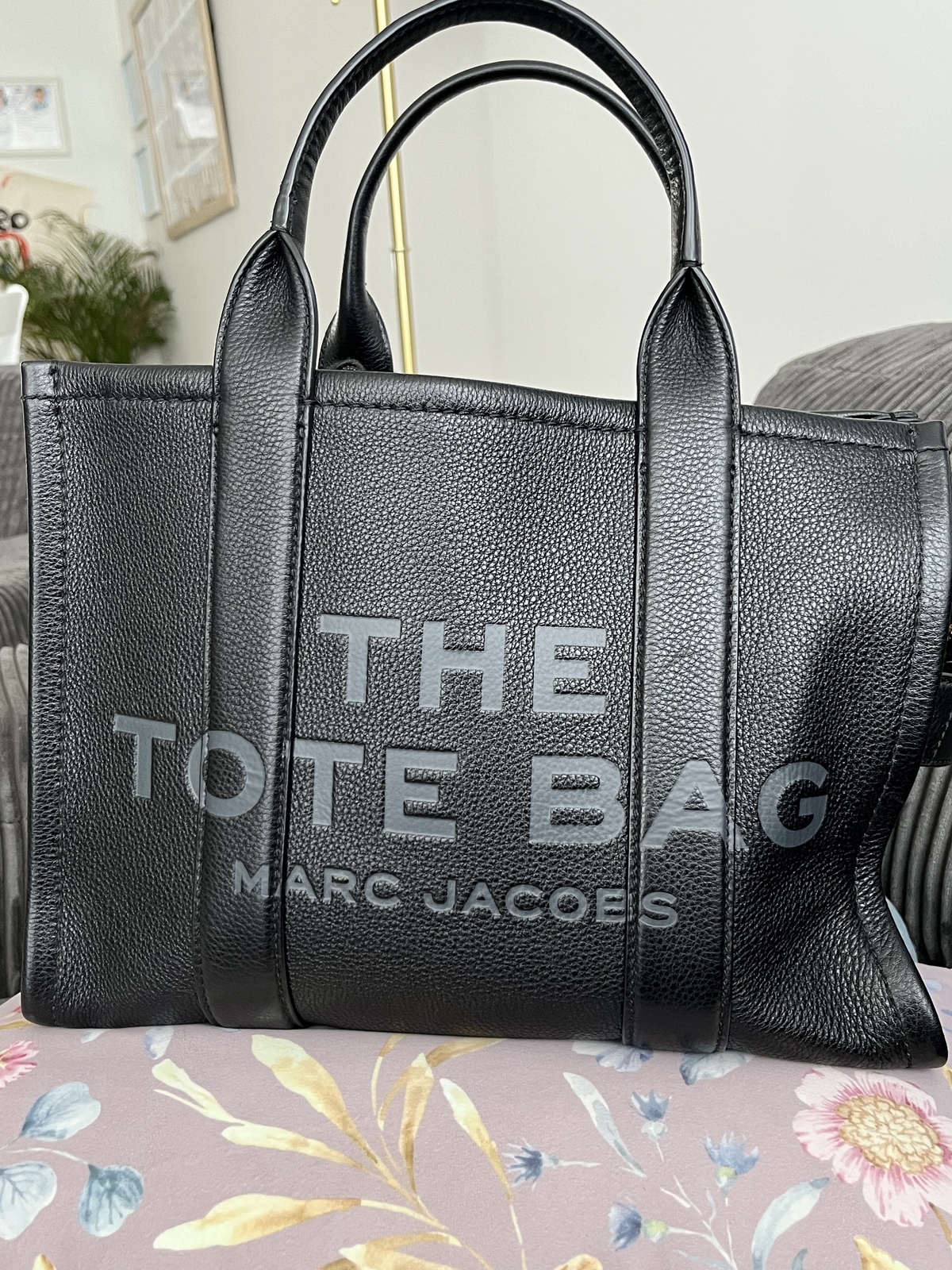 Medium Leather Tote