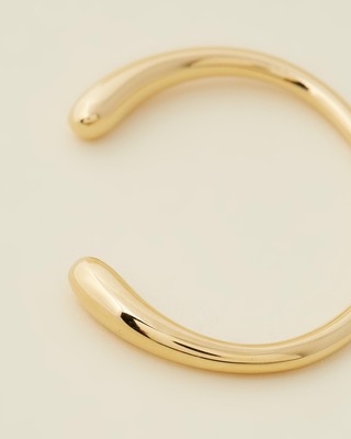 Soko Delicate Dash Cuff - AirRobe