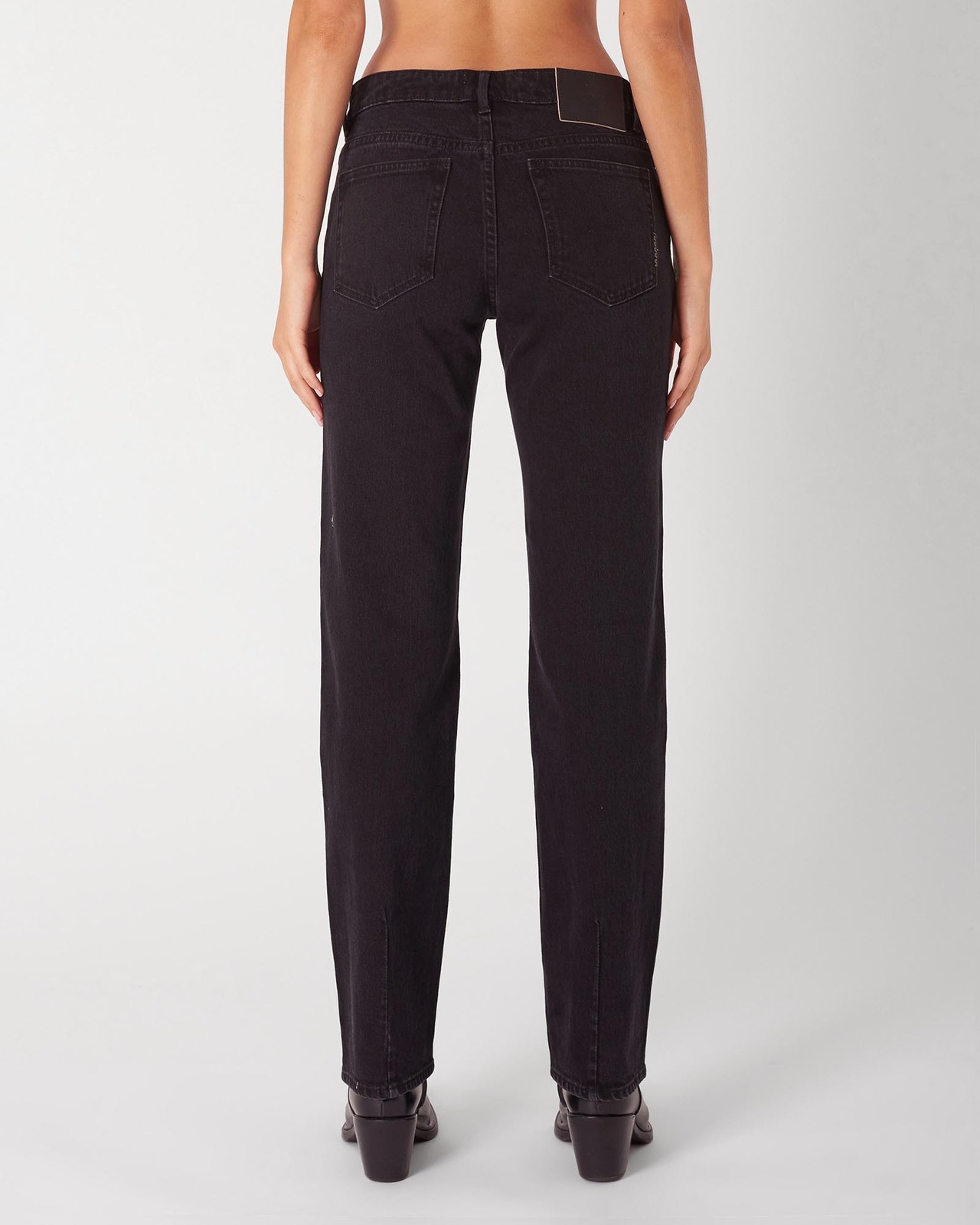 Mia Straight Jeans