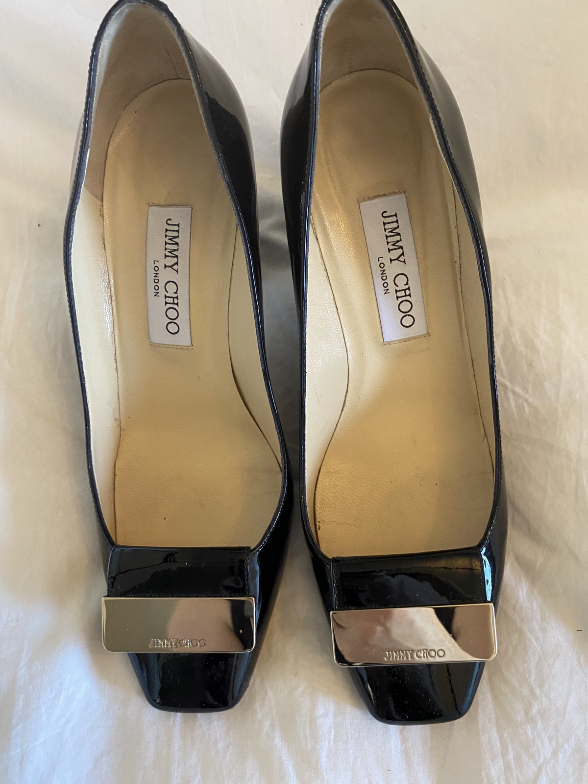black patent leather shoes
