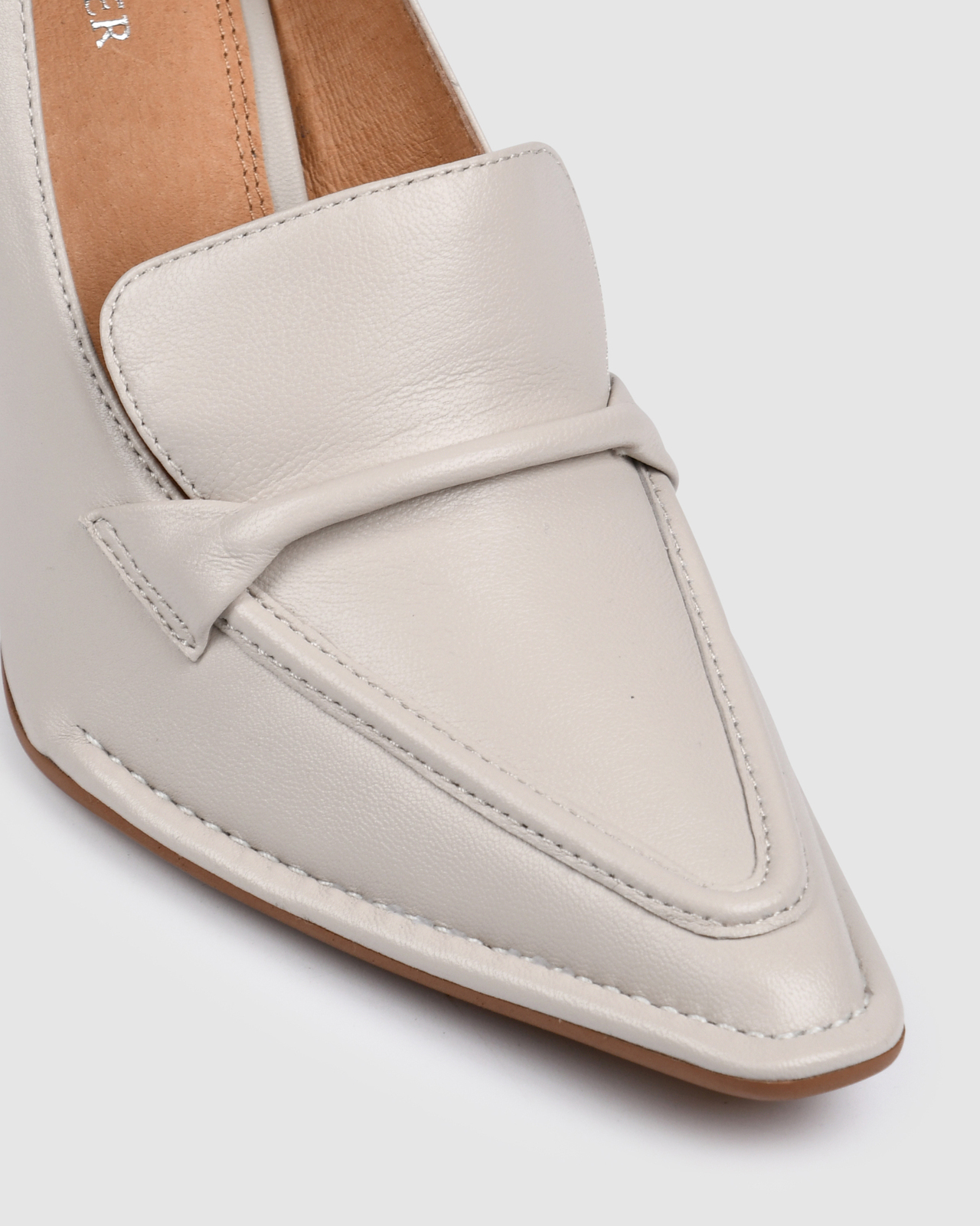 Jo Mercer Covet High Heels AirRobe