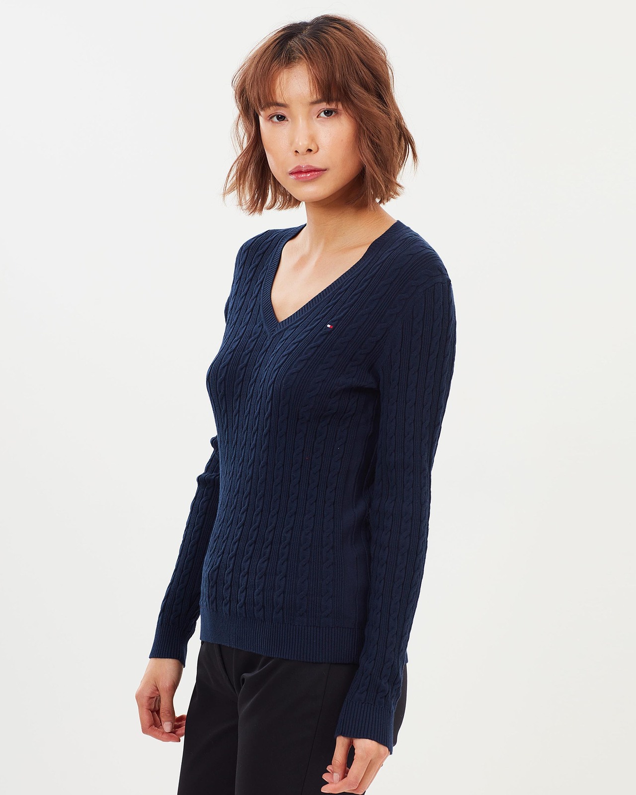 Classic Cable V-Neck Knit