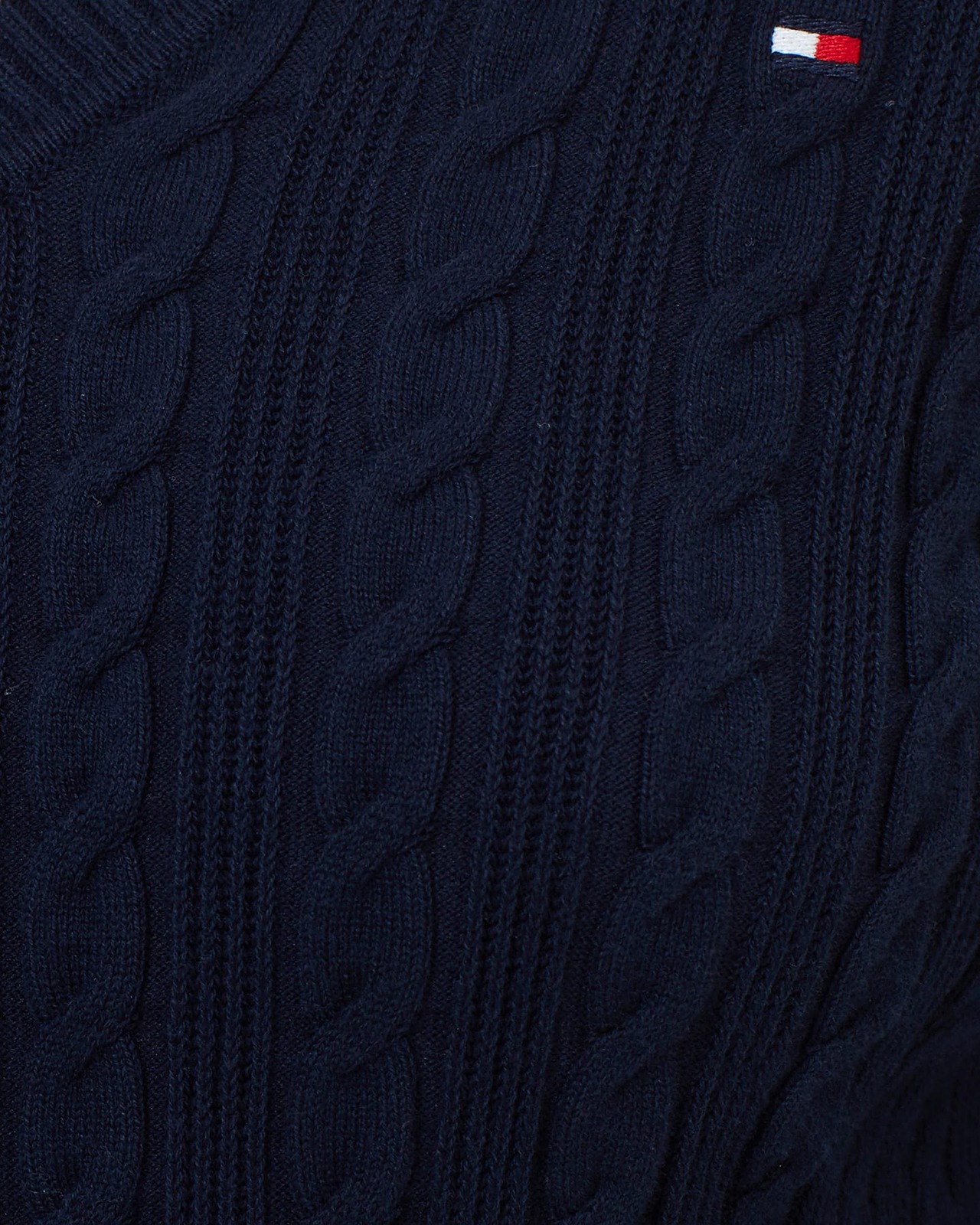 Classic Cable V-Neck Knit