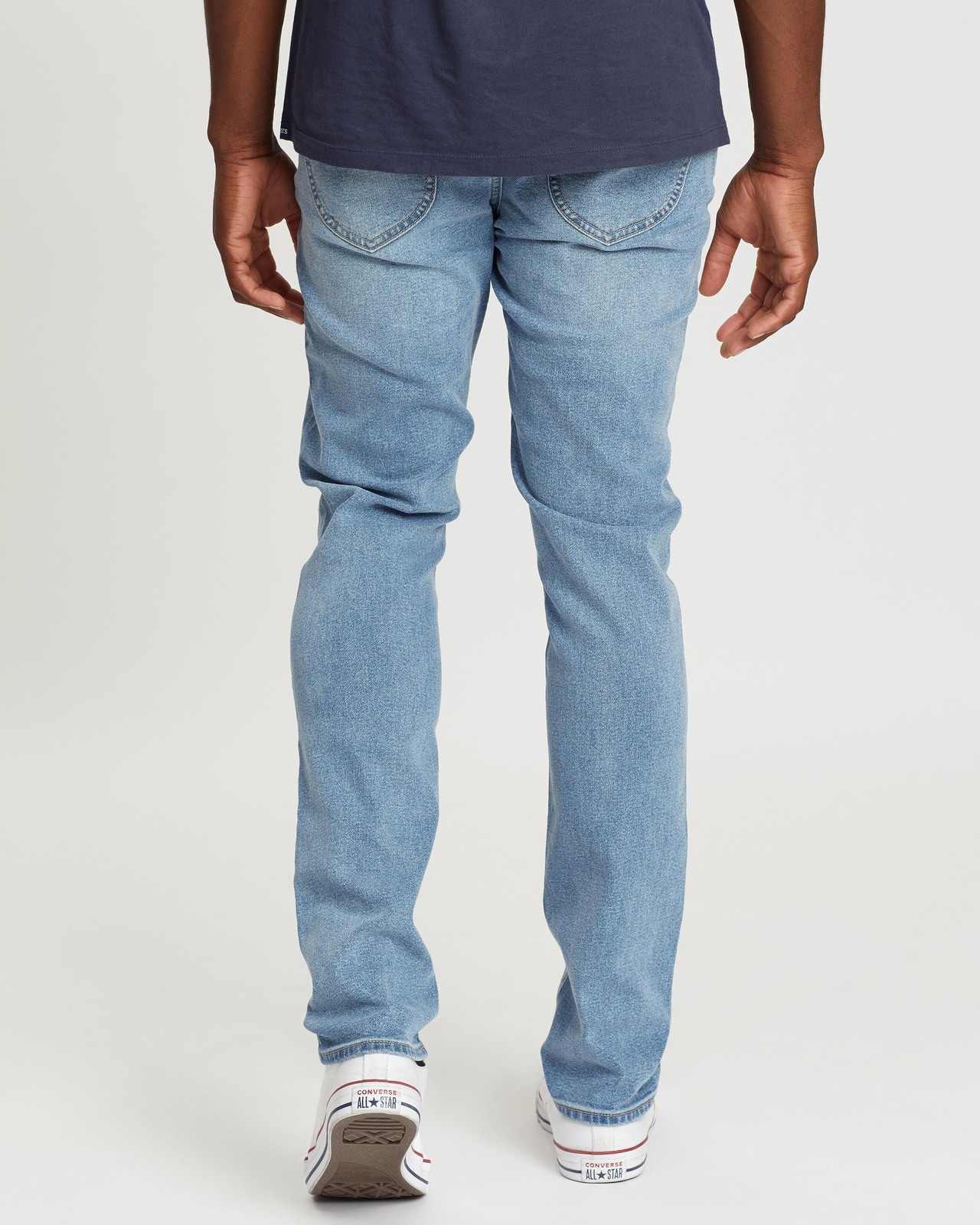 R2 Slim Jeans