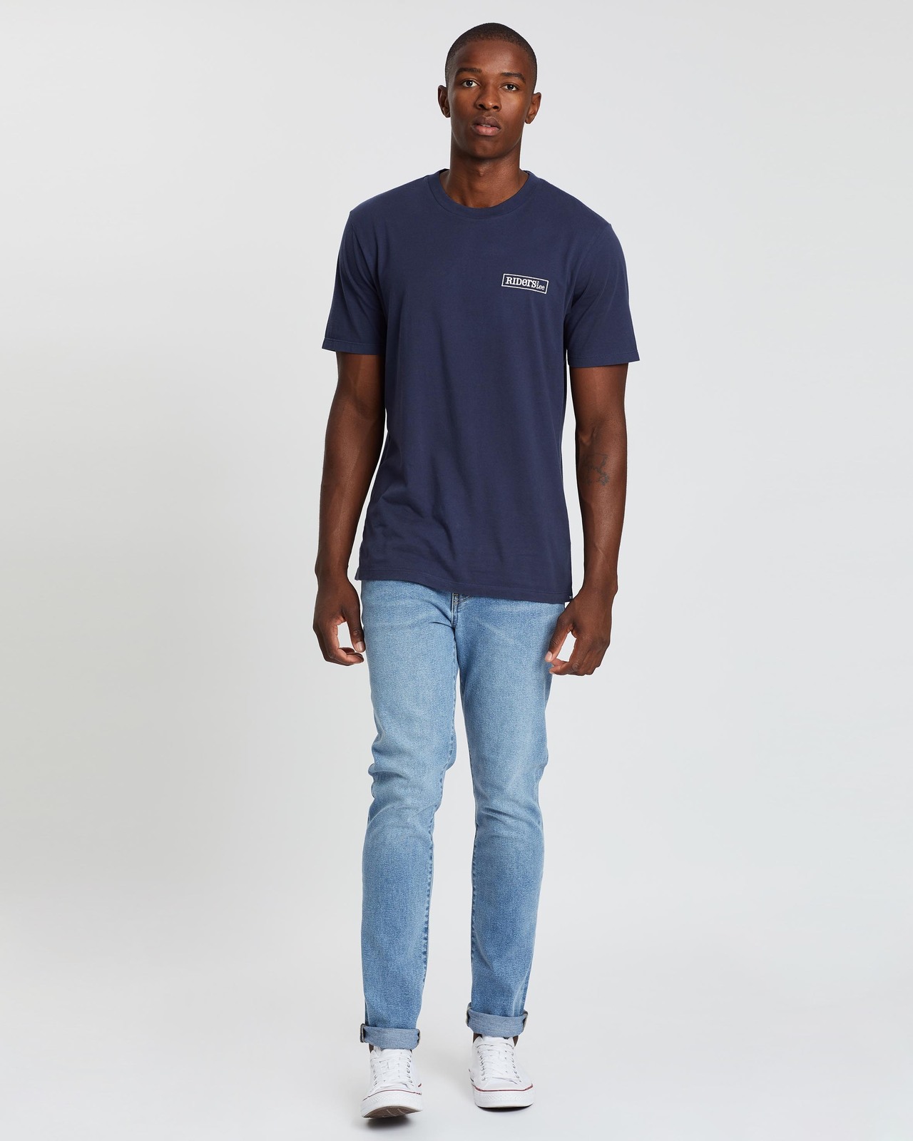 R2 Slim Jeans