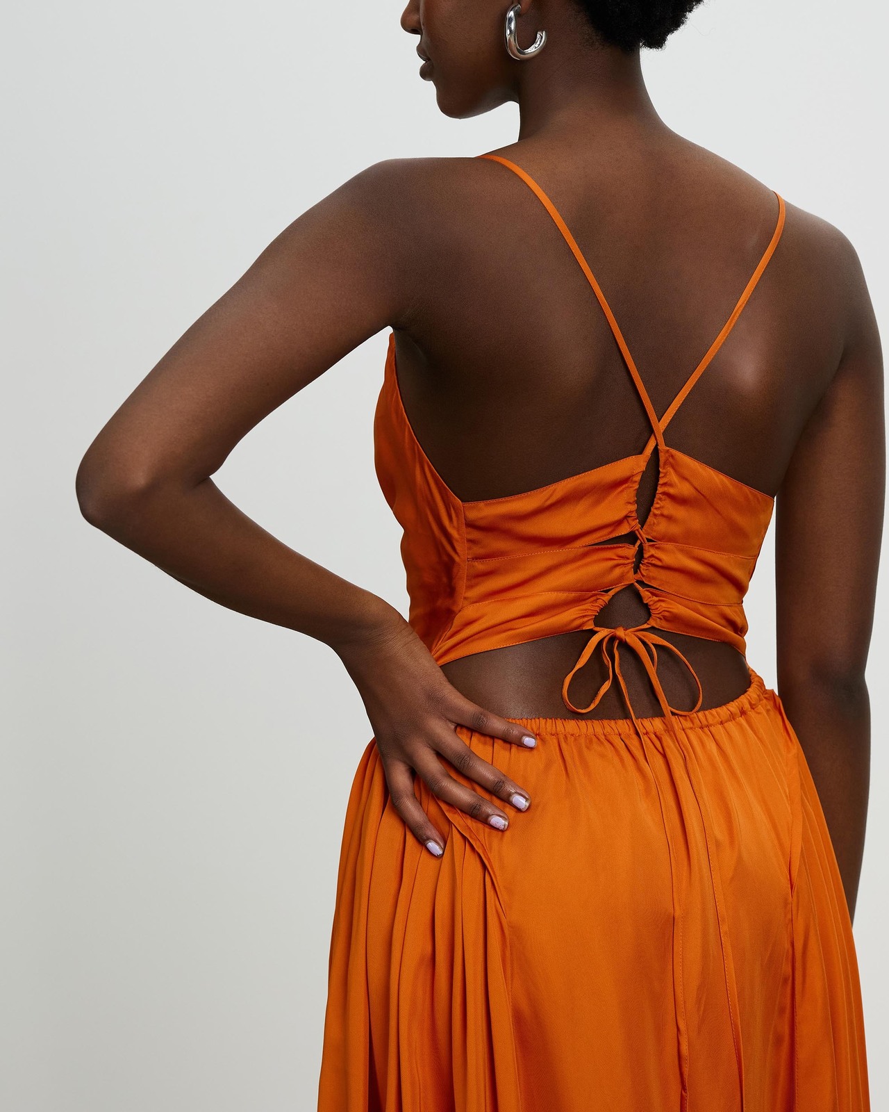strapless open back dress SELF-PORTRAIT Size 8 Orange Viscose Blend Pleated Off-Shoulder Cocktai –  Sui Generis Designer Consignment main image 1