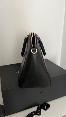 Oroton Inez Day Bag AirRobe