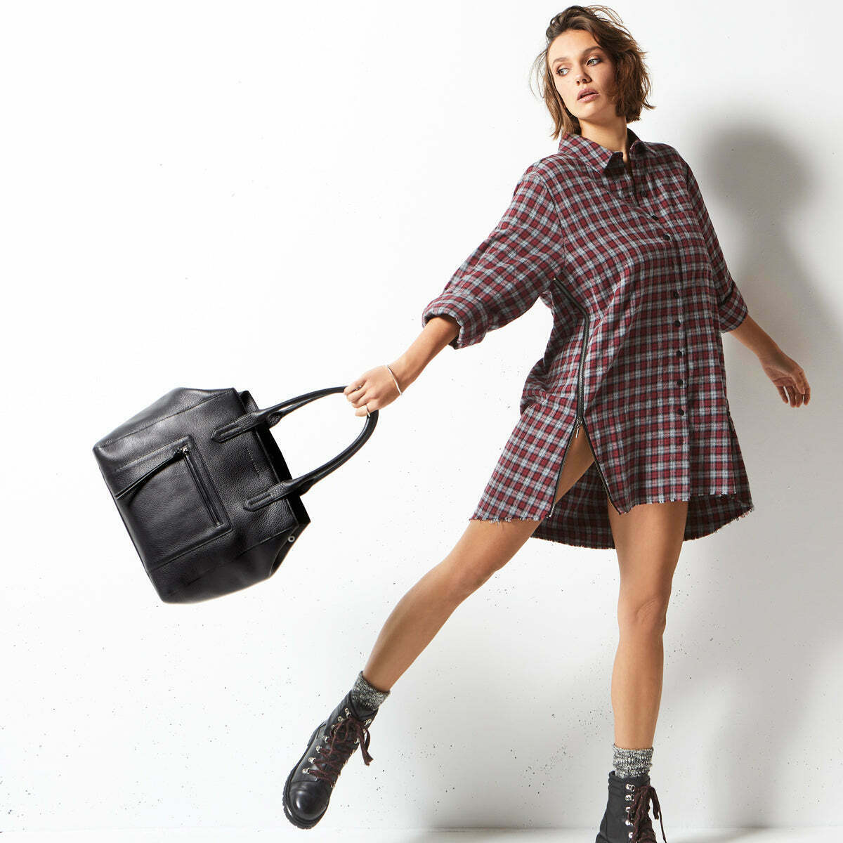 Status Anxiety ABANDON black AirRobe