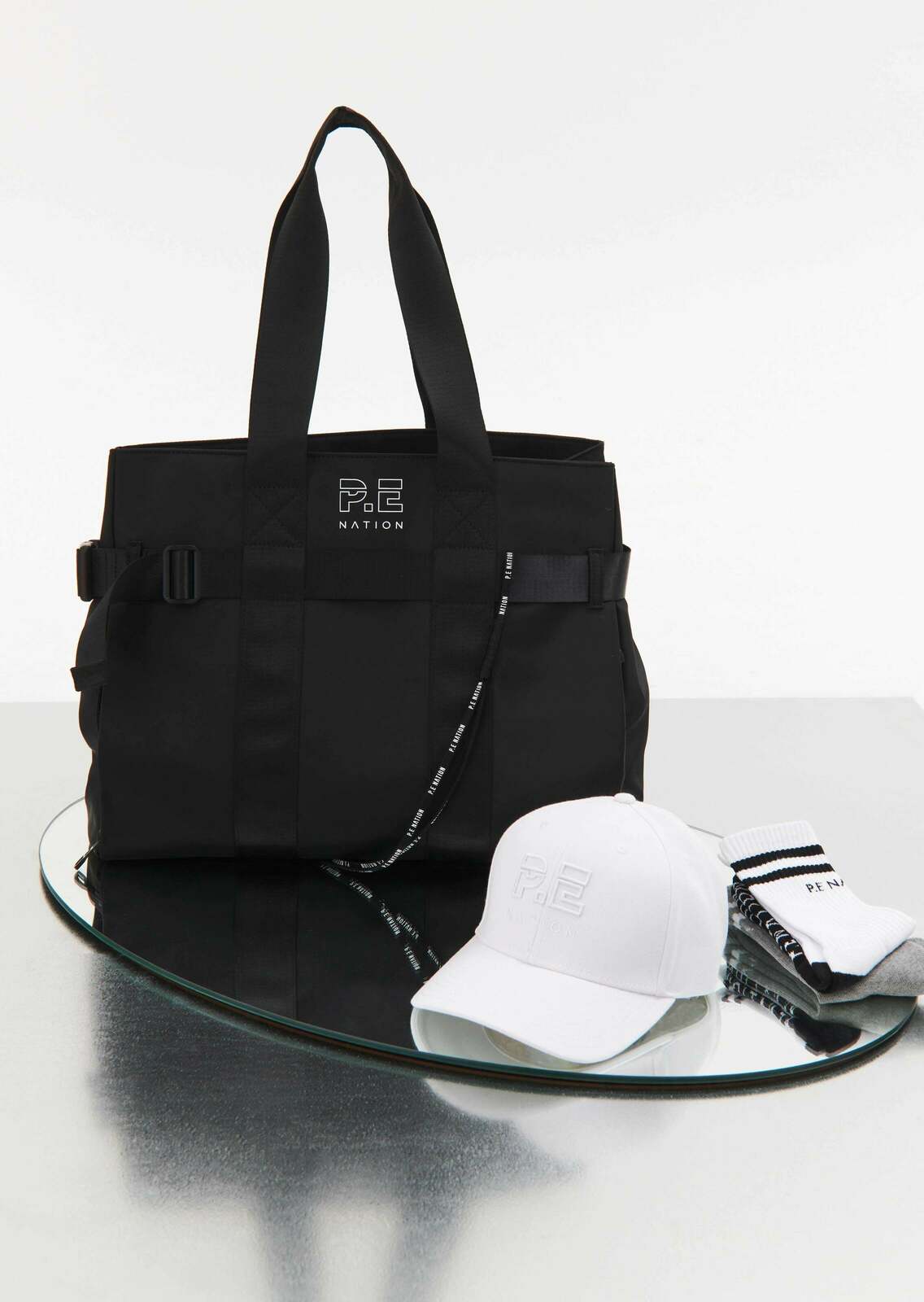 FUNCTION YOGA BAG IN BLACK