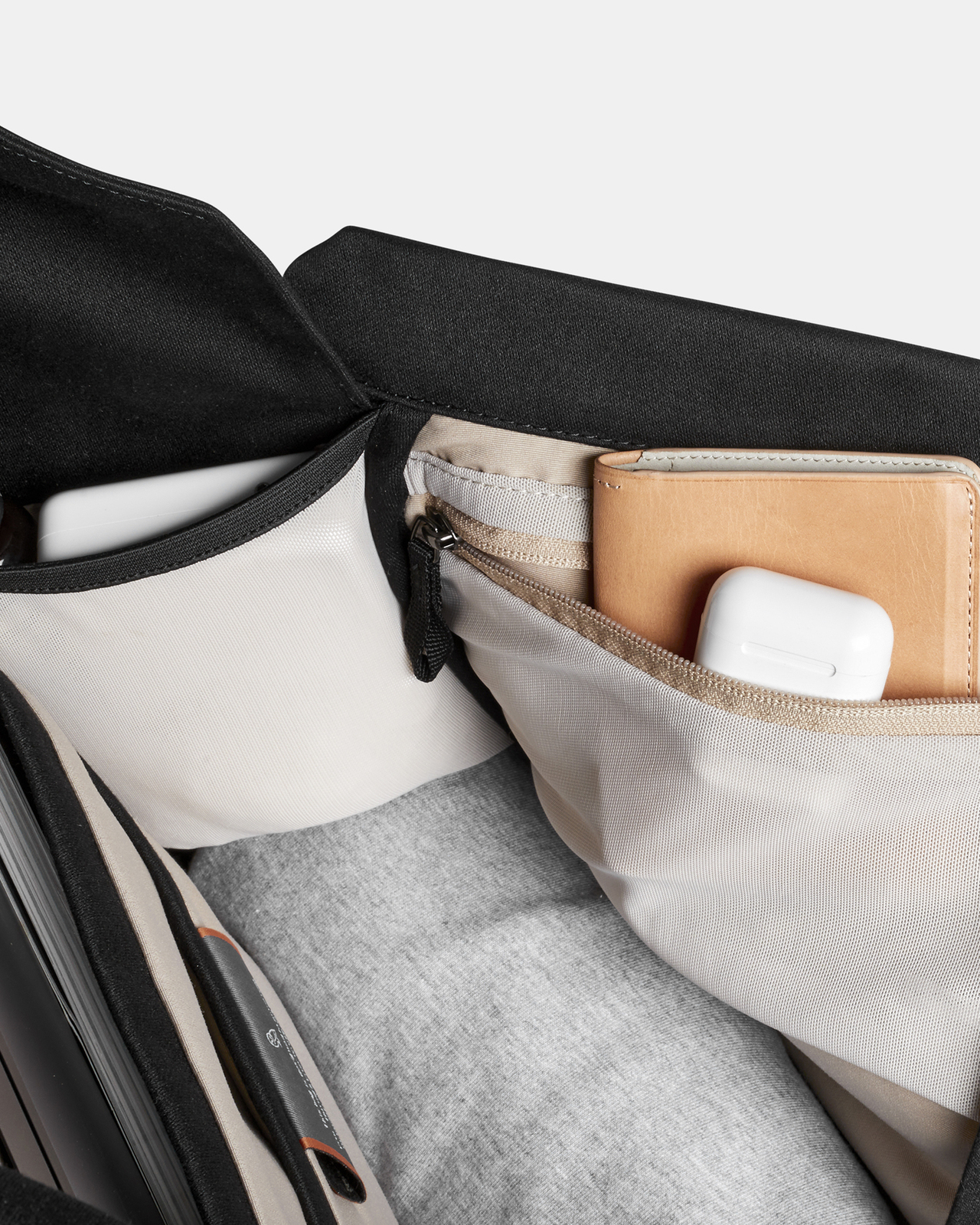 Bellroy Melbourne Backpack AirRobe
