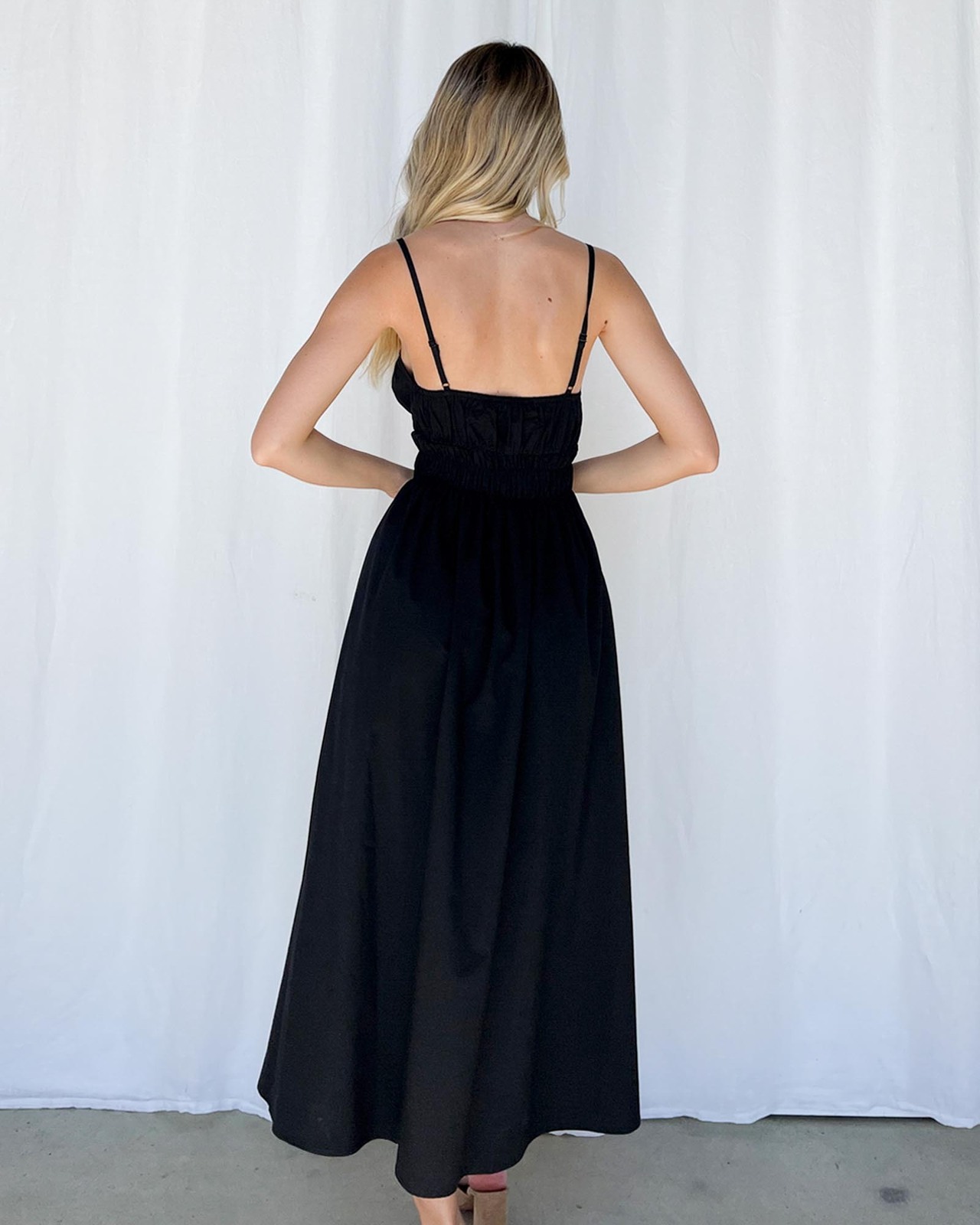 Dazie She's A Keeper Midi Dress - AirRobe