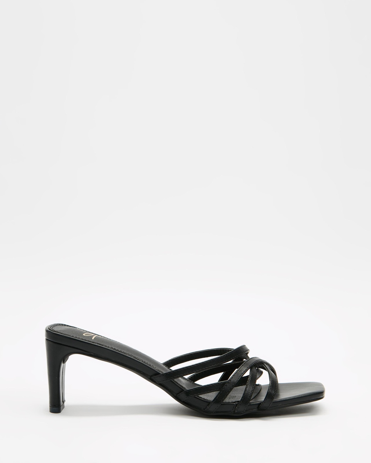 Petra Heels
