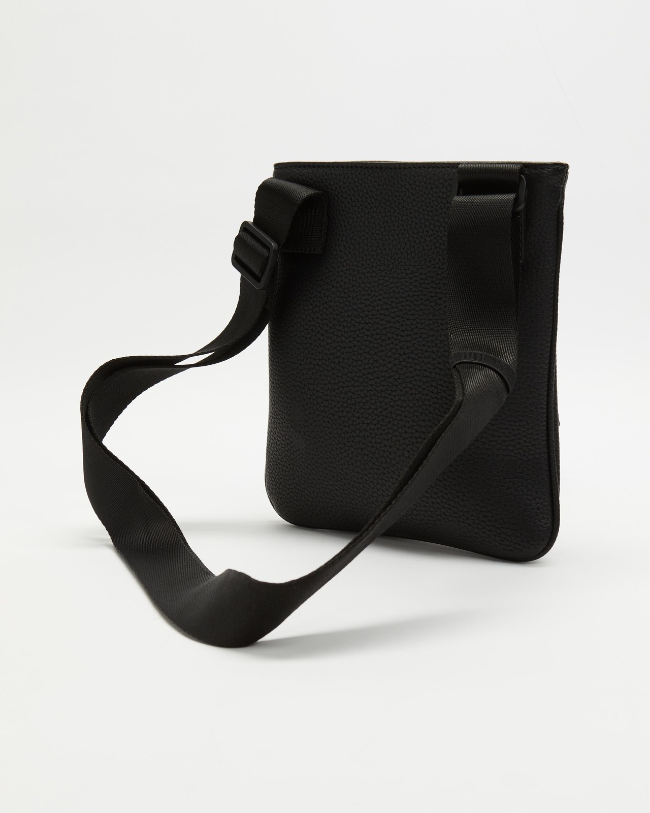 Essential PU Mini Crossover