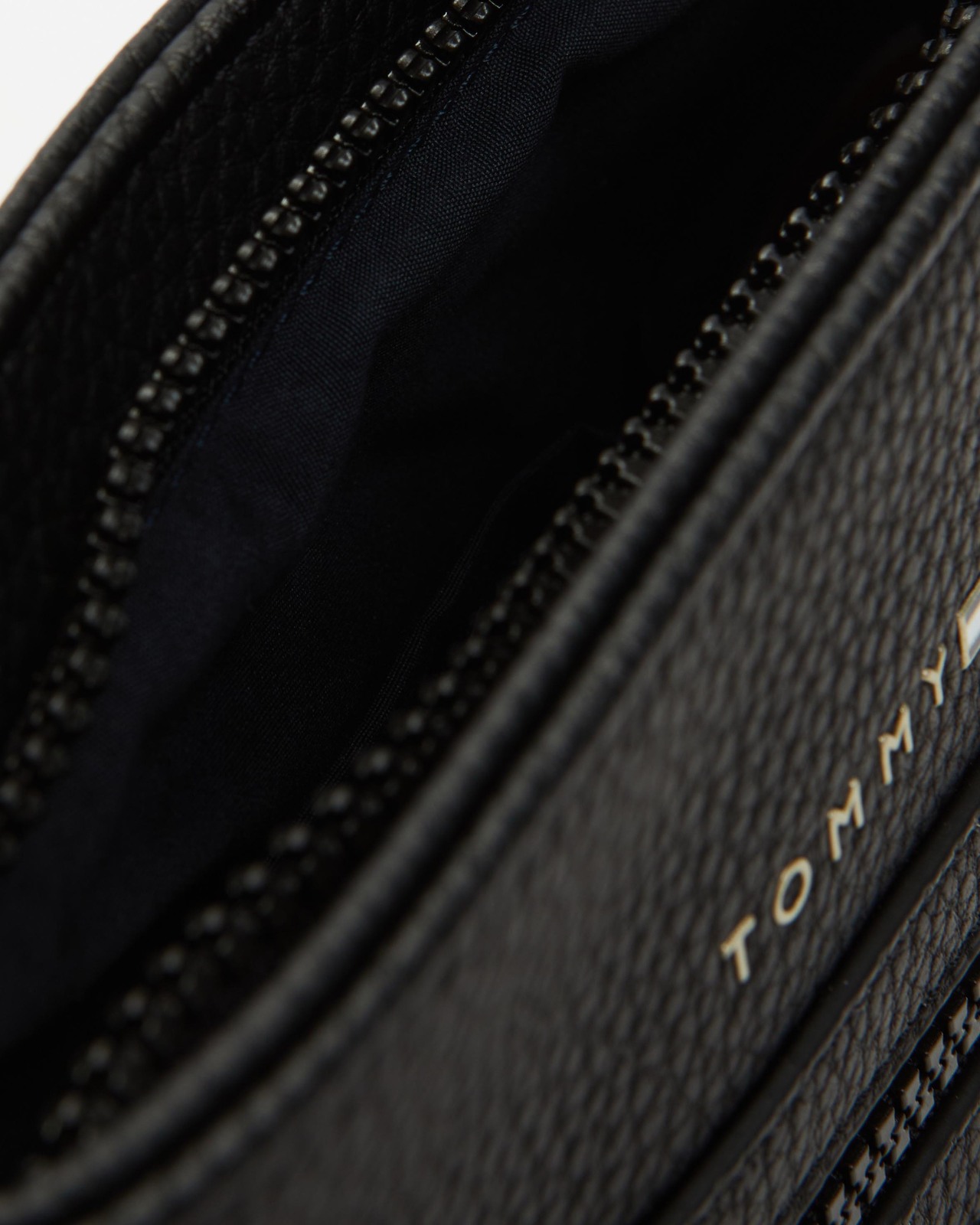 Essential PU Mini Crossover