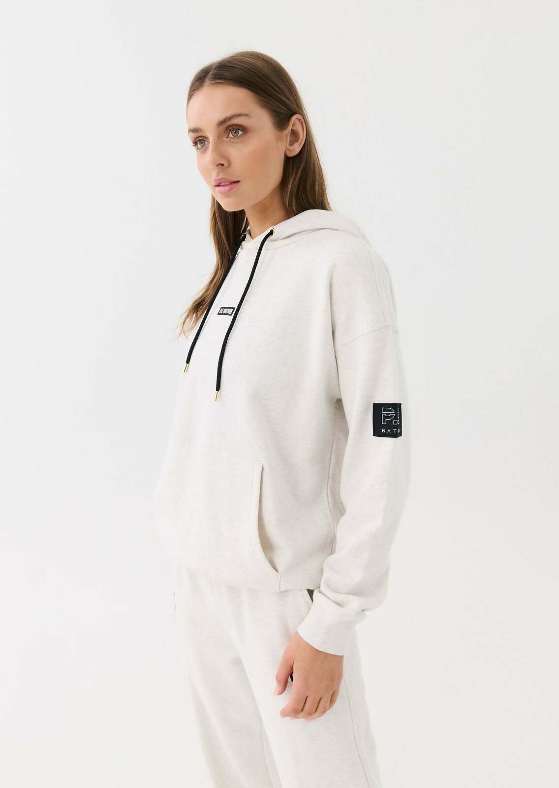 ENDURANCE HOODIE IN GREY