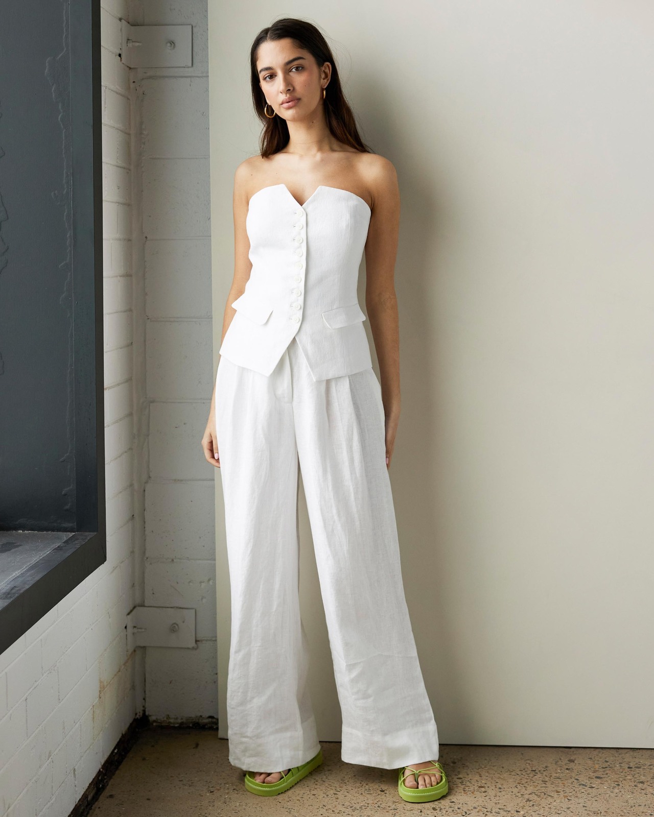 Pleated Linen Pants