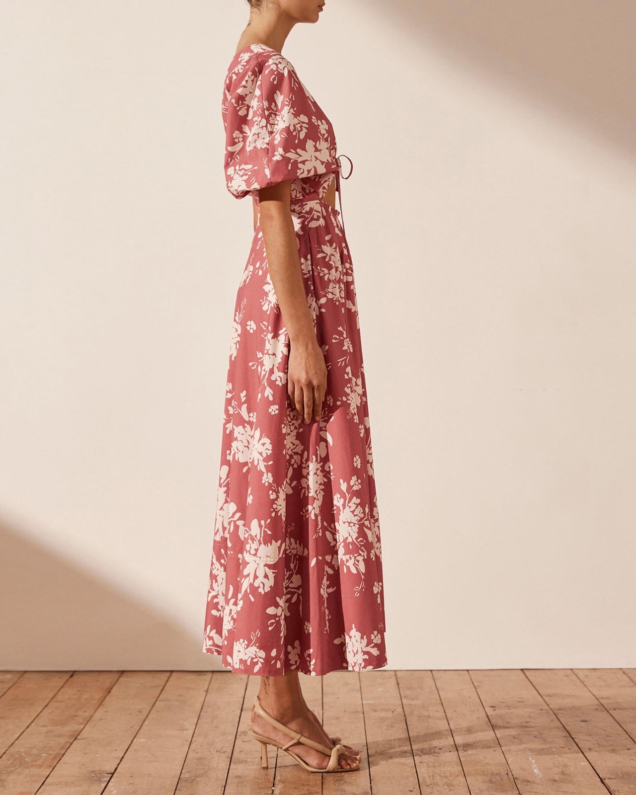 Cali Short Sleeve Cut Out Midi Dress
