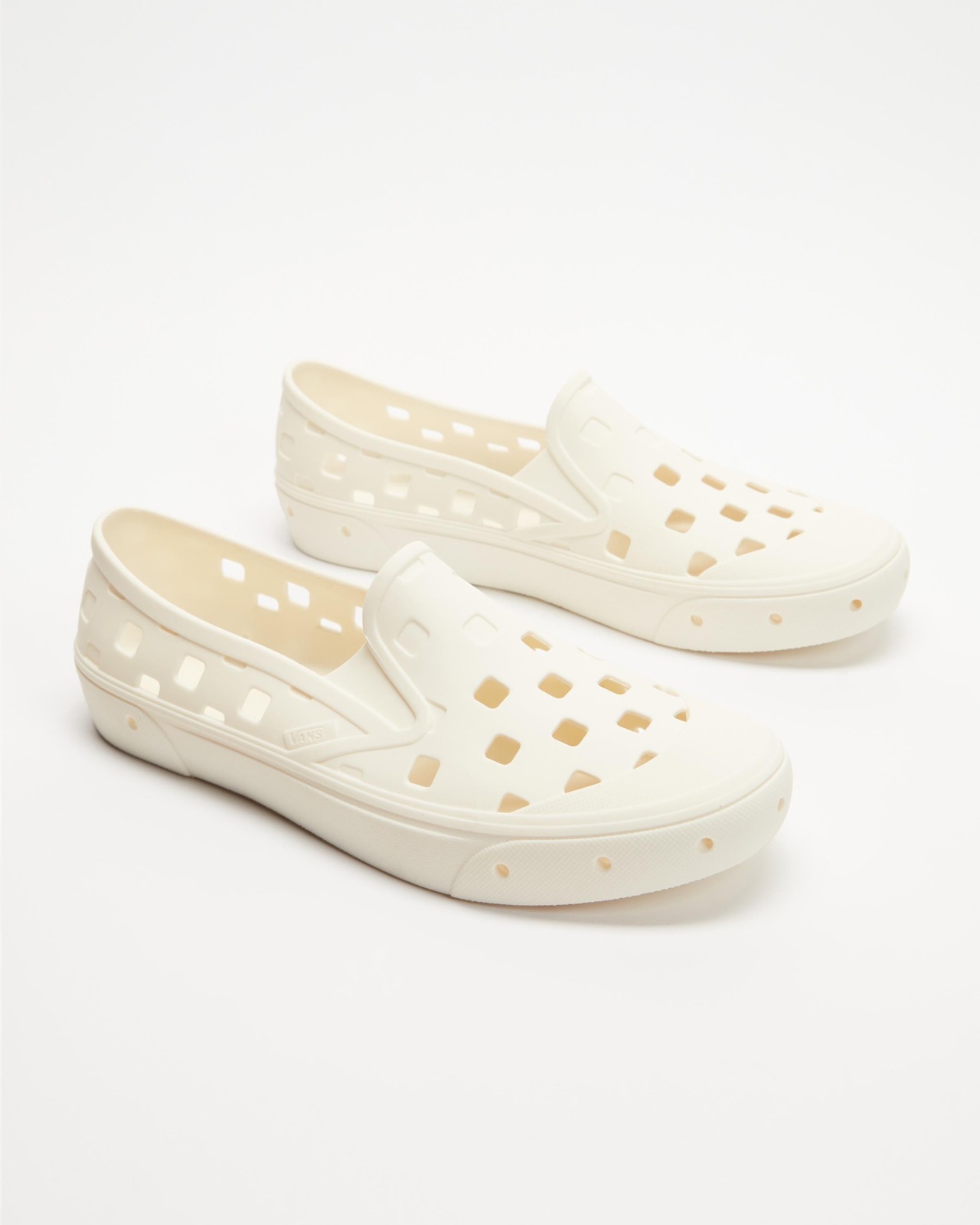 Trek Slip-On - Unisex
