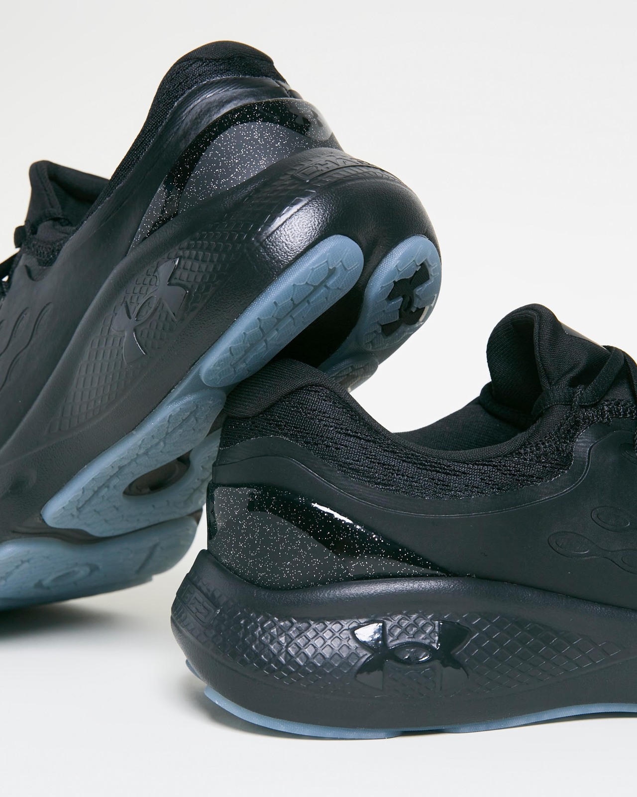 Charged Vantage - Men's