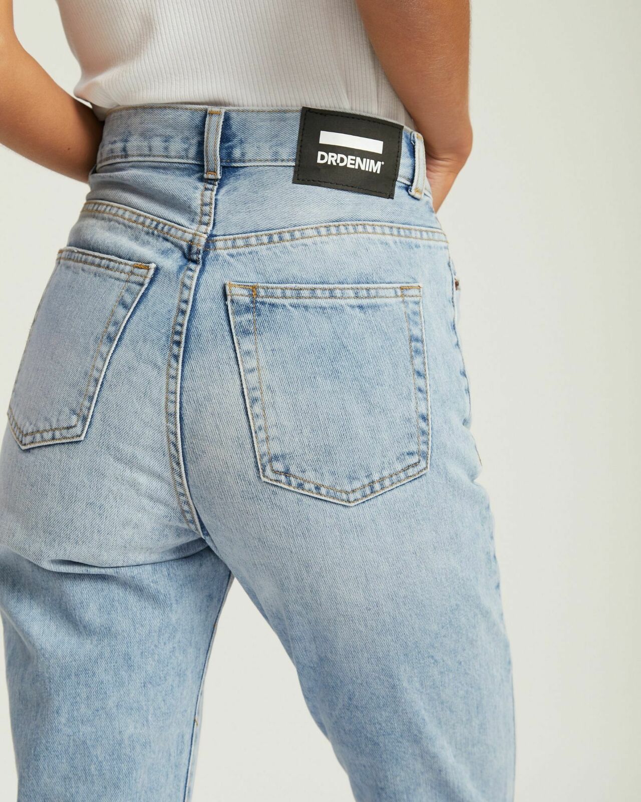 Nora Jeans