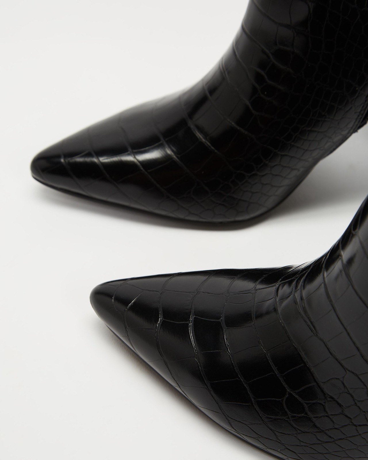 Irvine Ankle Boots