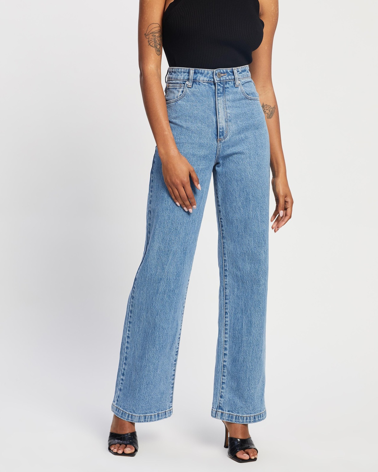 A '94 High Wide Jeans