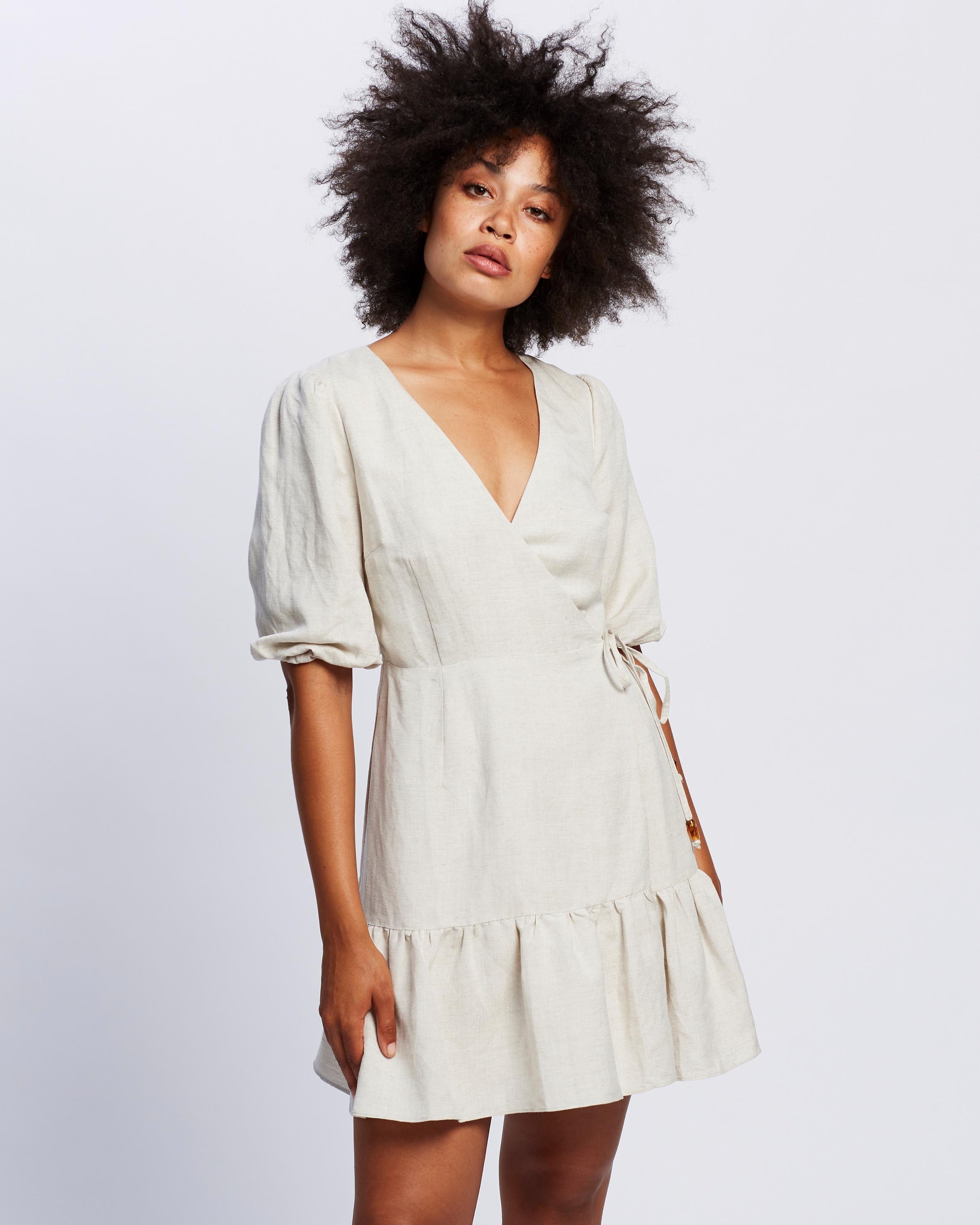 staple the label denim dress Maverick Denim Dress - Vintage Blue Midi Style