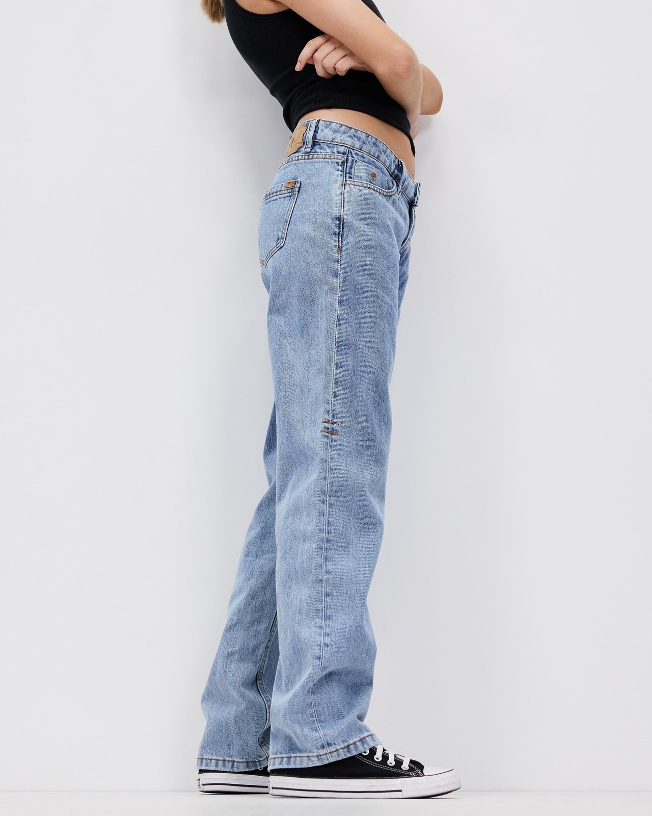 Saskia Low Straight Jeans
