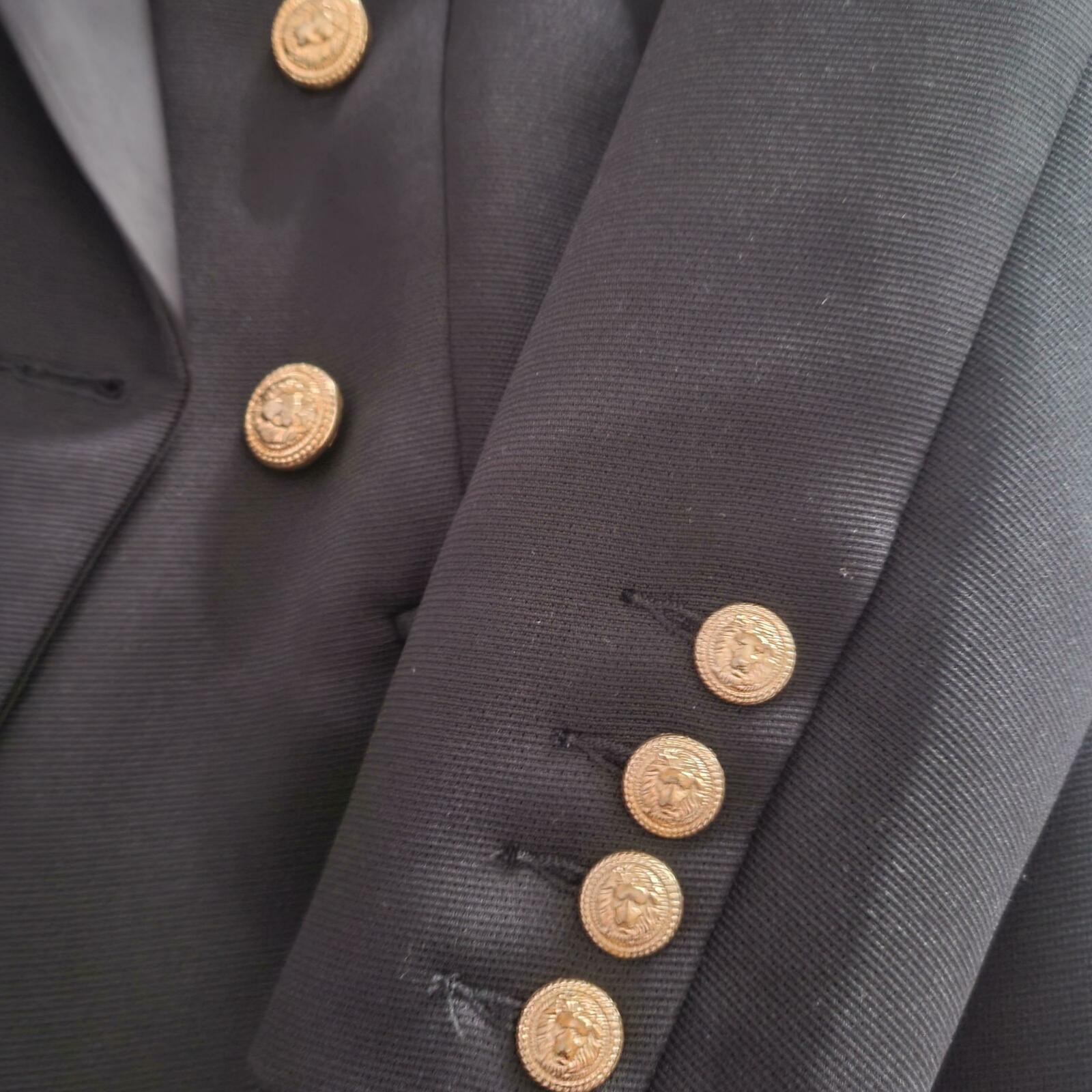 Tuxedo style blazer (brand-new)