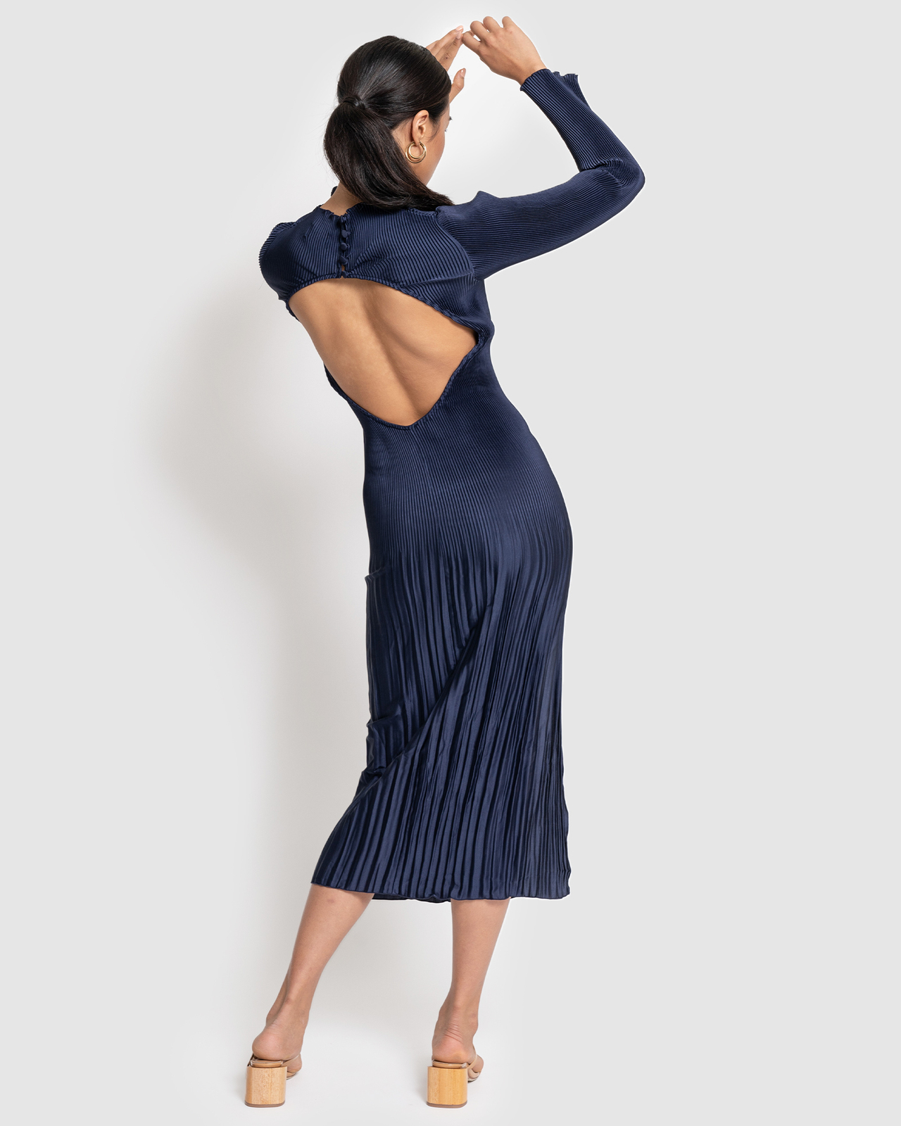 long dress knot tie Buy Women Olive Floral Back Tie-Knot Detail Maxi Dress Online at Best Price