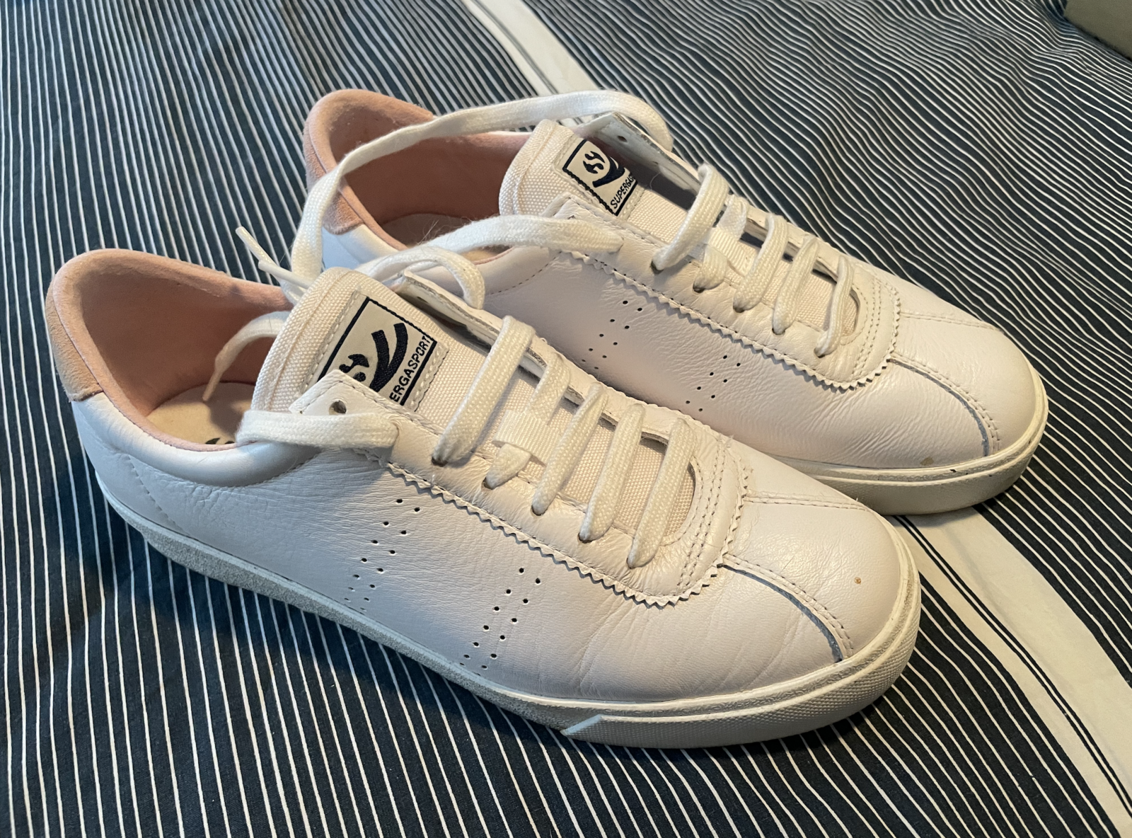 2843 Clubs Comfleau Sneakers - Women's