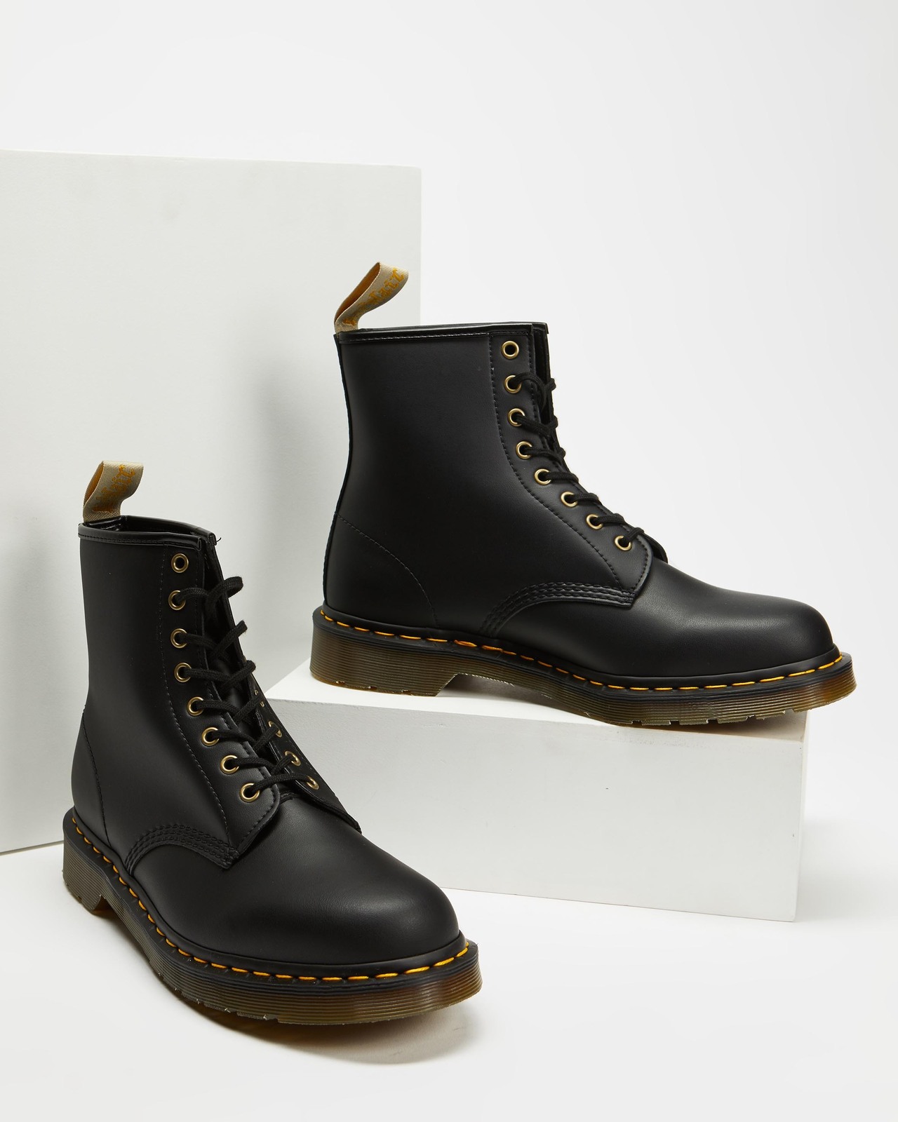 Unisex Vegan 1460 8-Eye Boots