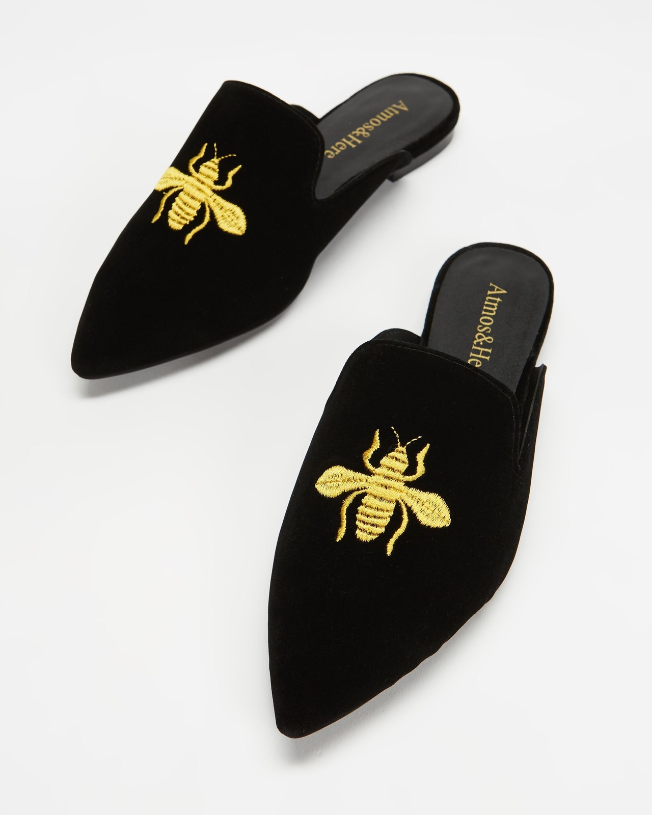 Den Velvet Slippers