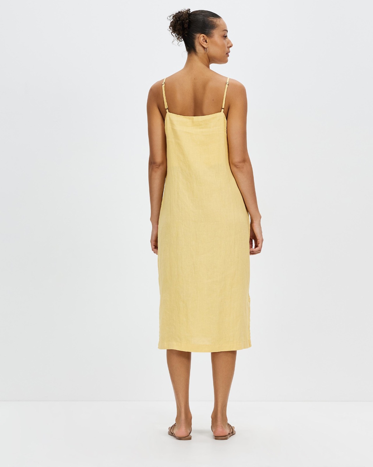 Assembly Label Linen Slip Dress - AirRobe
