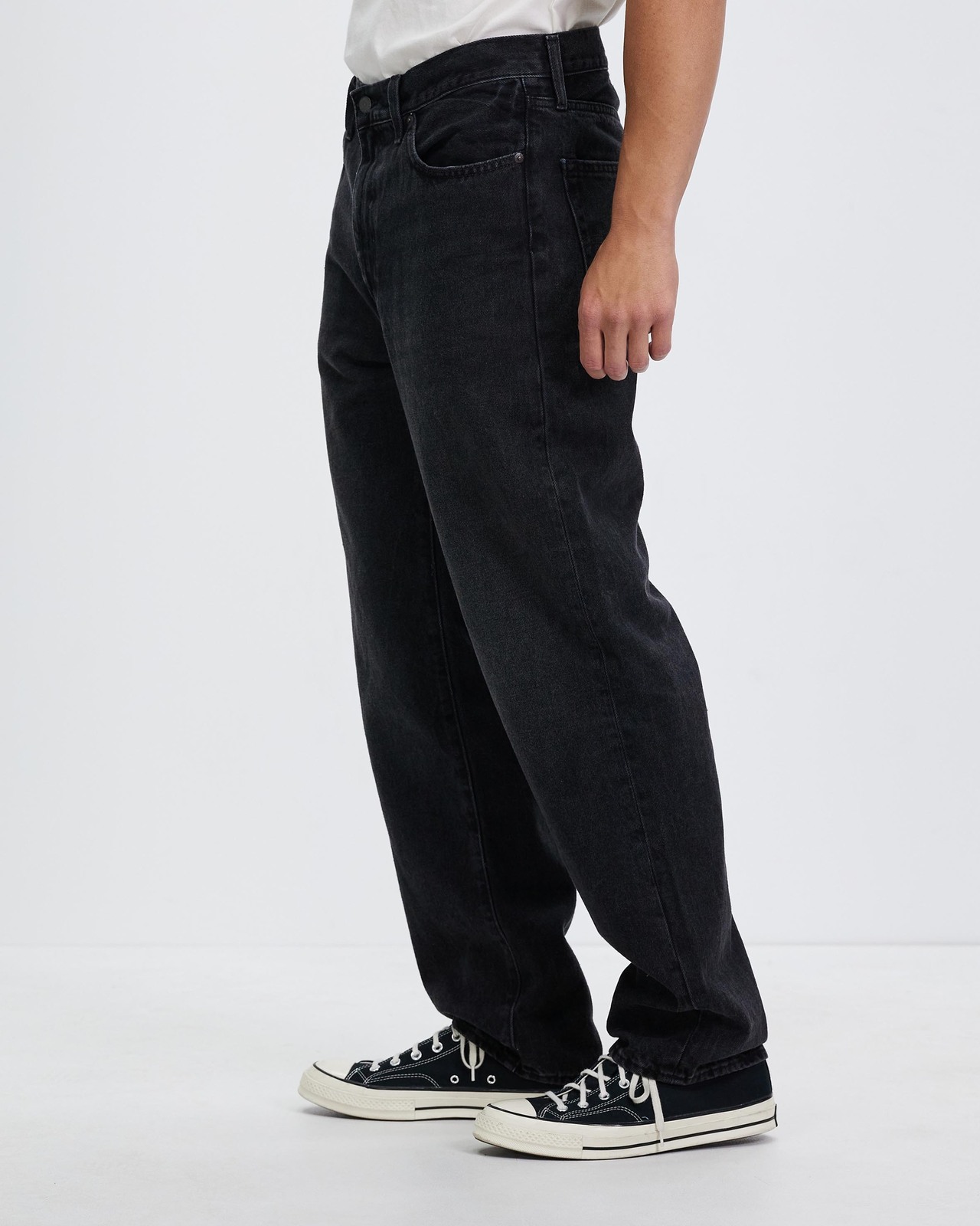 Levi's Stay Loose Denim Jeans - AirRobe