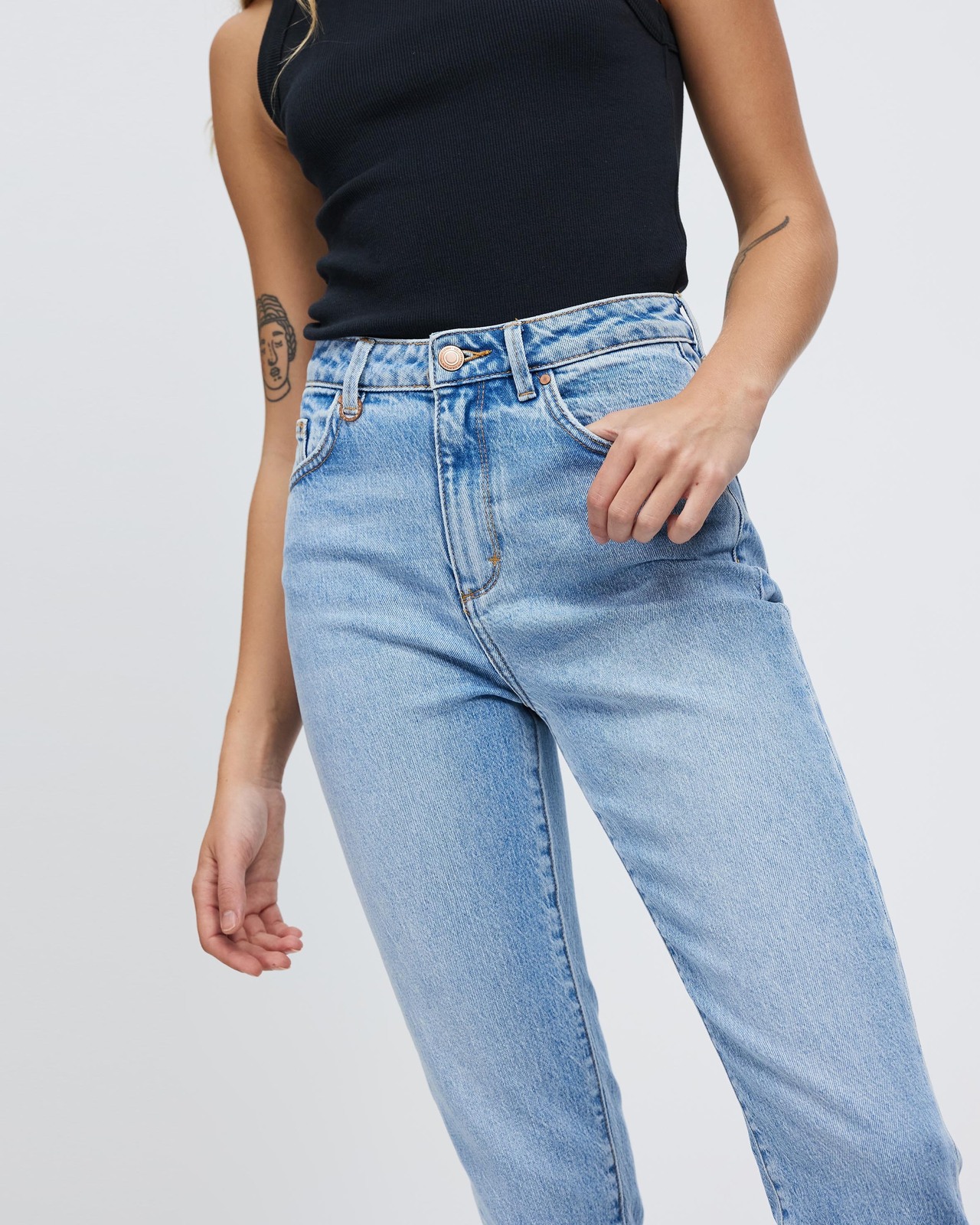 Lola Mom Jeans