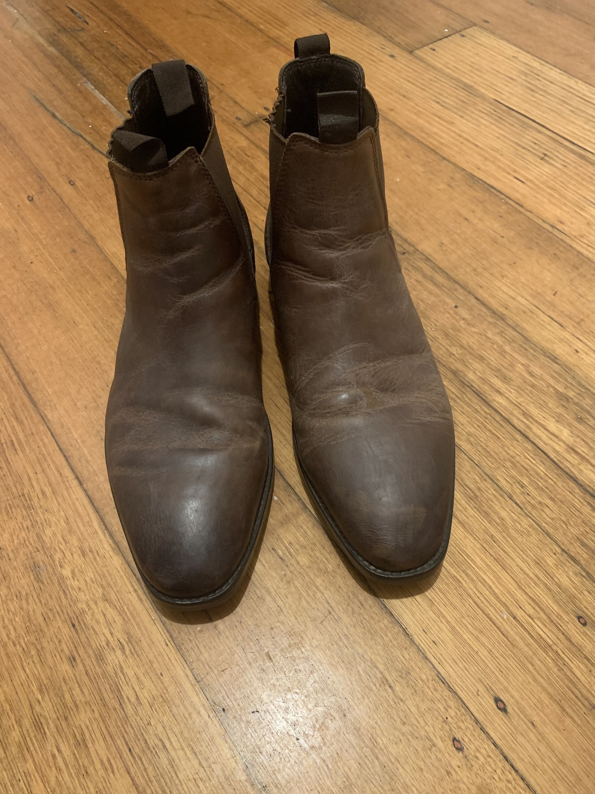 Carson Leather Gusset Boots