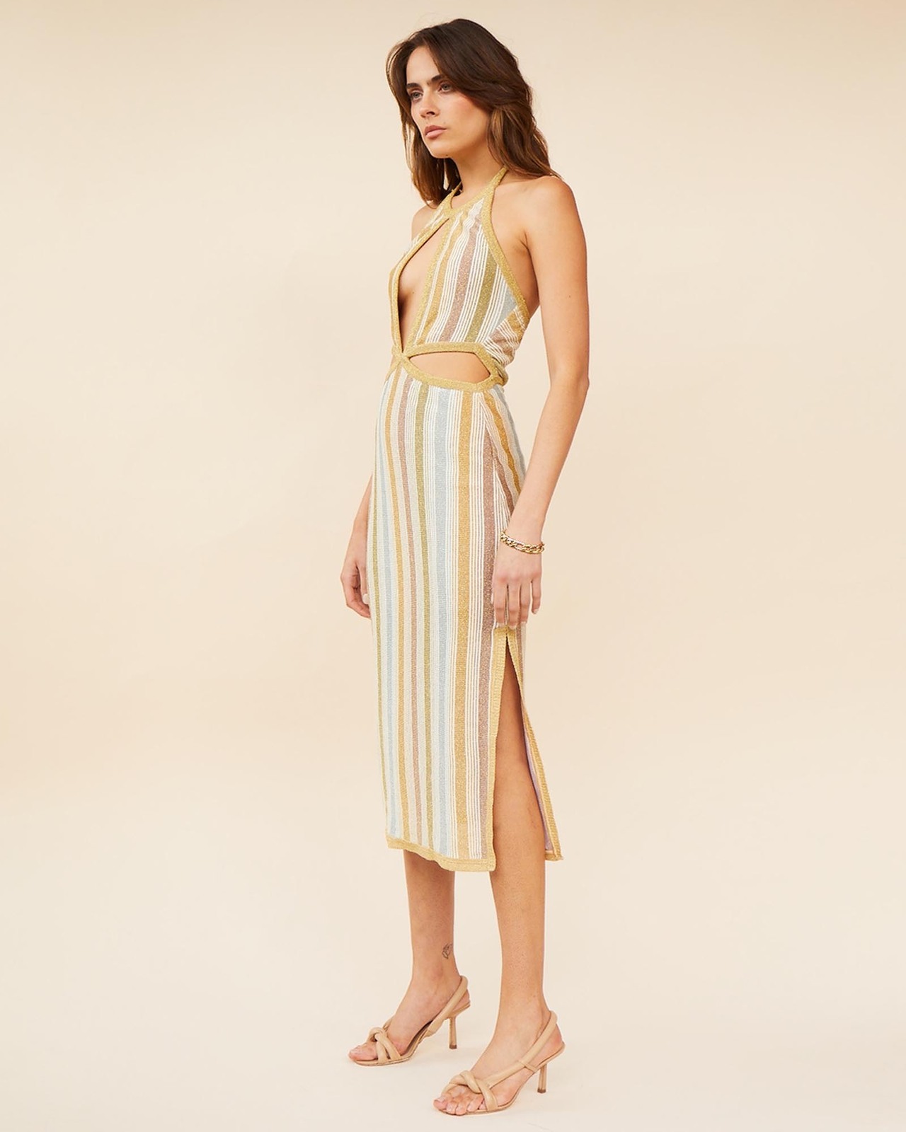 Suboo Luella Halter Cut-Out Midi Dress - AirRobe Suboo Luella Halter Cut-Out Midi Dress - AirRobe