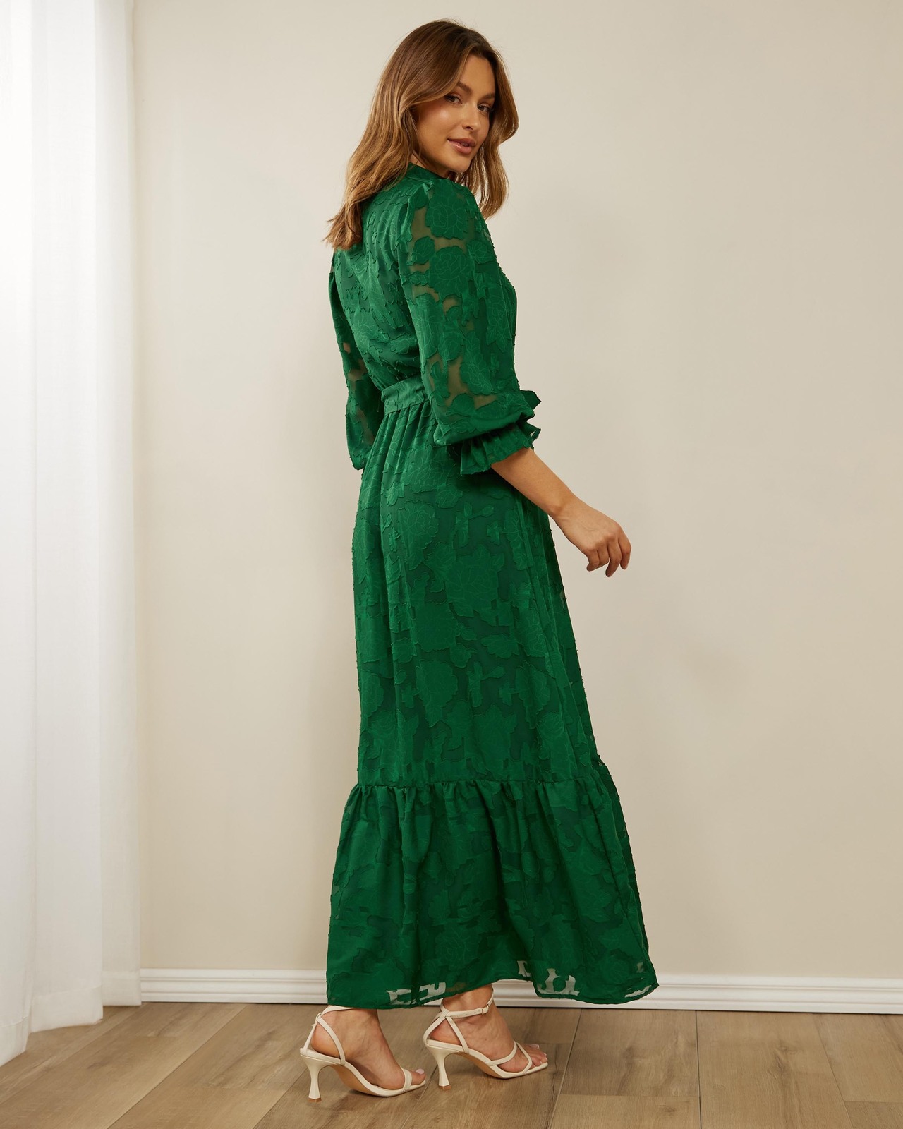 Atmos&Here Zara Maxi Dress - AirRobe Atmos&Here Zara Maxi Dress - AirRobe