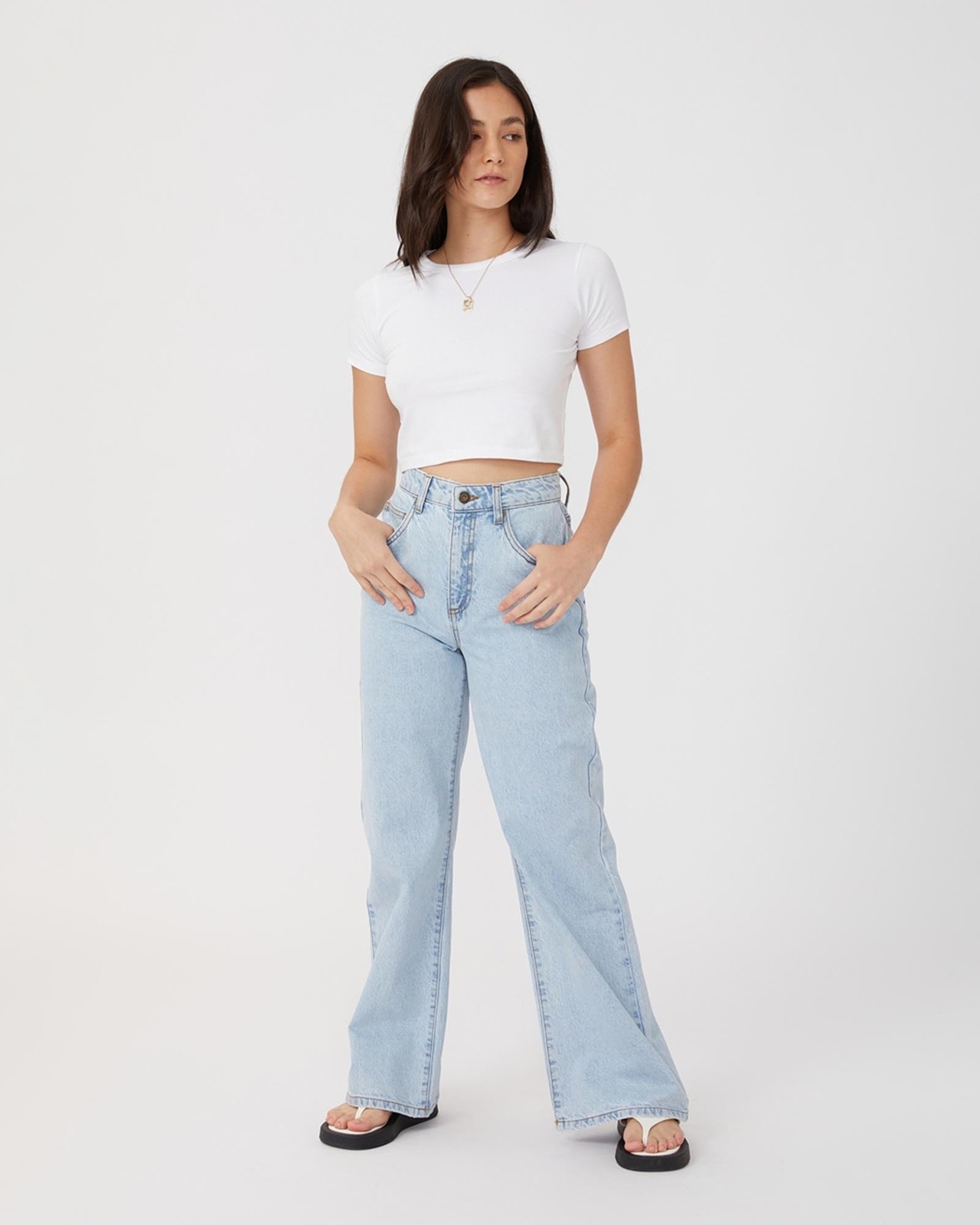 Petite Wide Leg Jeans