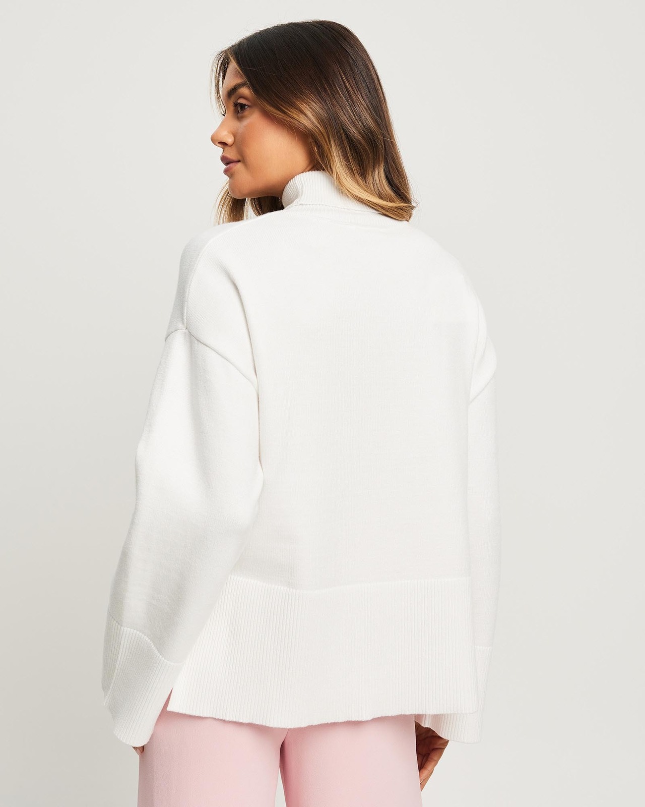 Samira Jumper