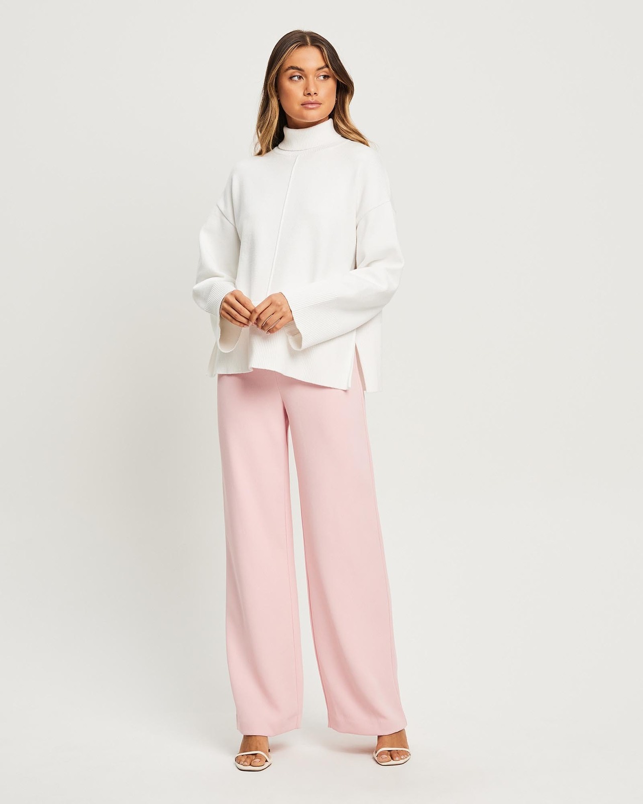 Samira Jumper