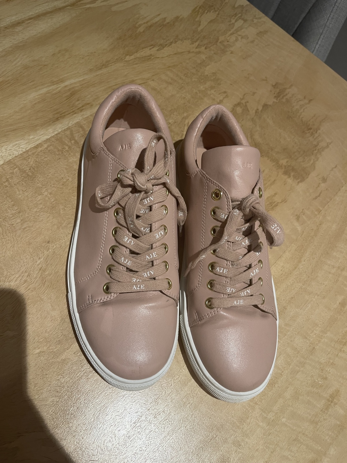 Hazel Sneakers Sz 41